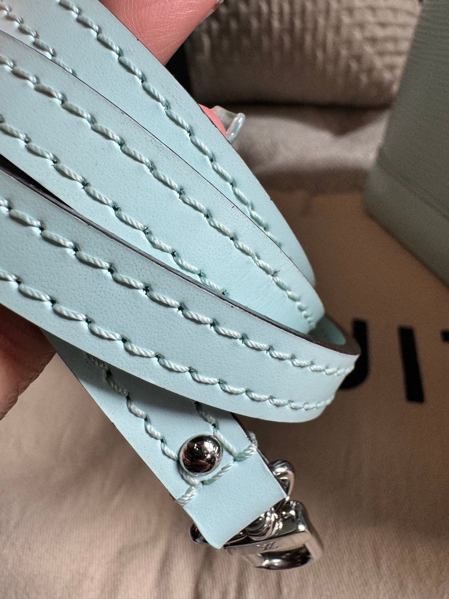 Louis Vuitton Alma BB in Seaside Epi