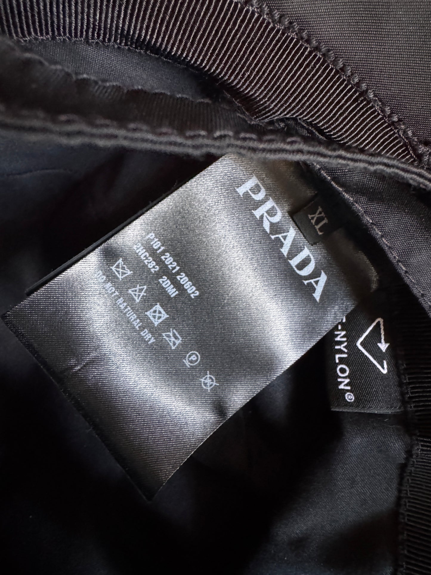 Prada Re-Nylon Bucket hat-Size XL