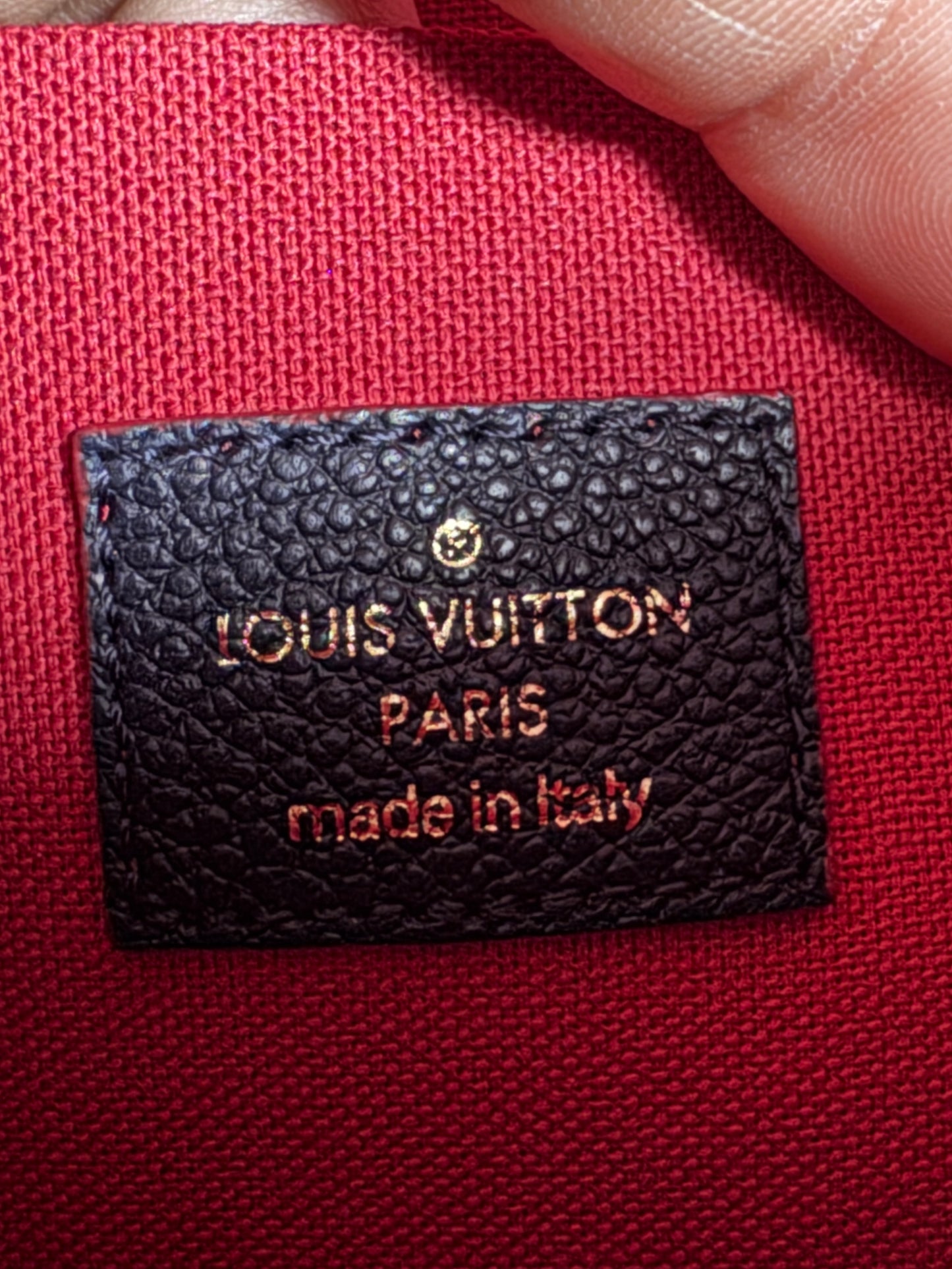 Louis Vuitton Pochette Felicie in Empreinte Marine Rouge