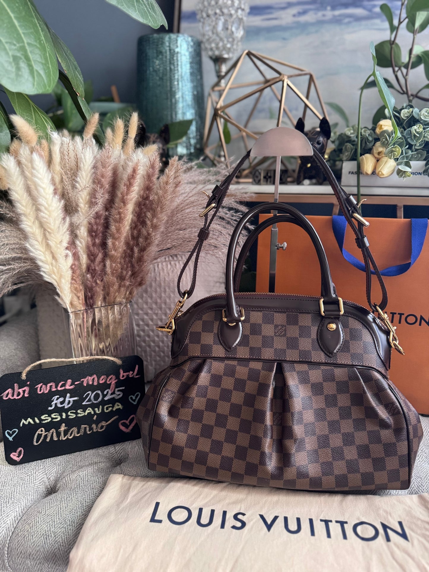 Louis Vuitton Trevi PM