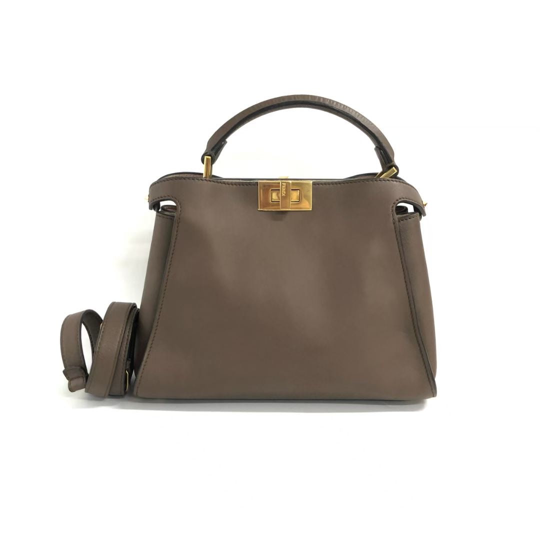PREORDER ONLY-FENDI Peekaboo