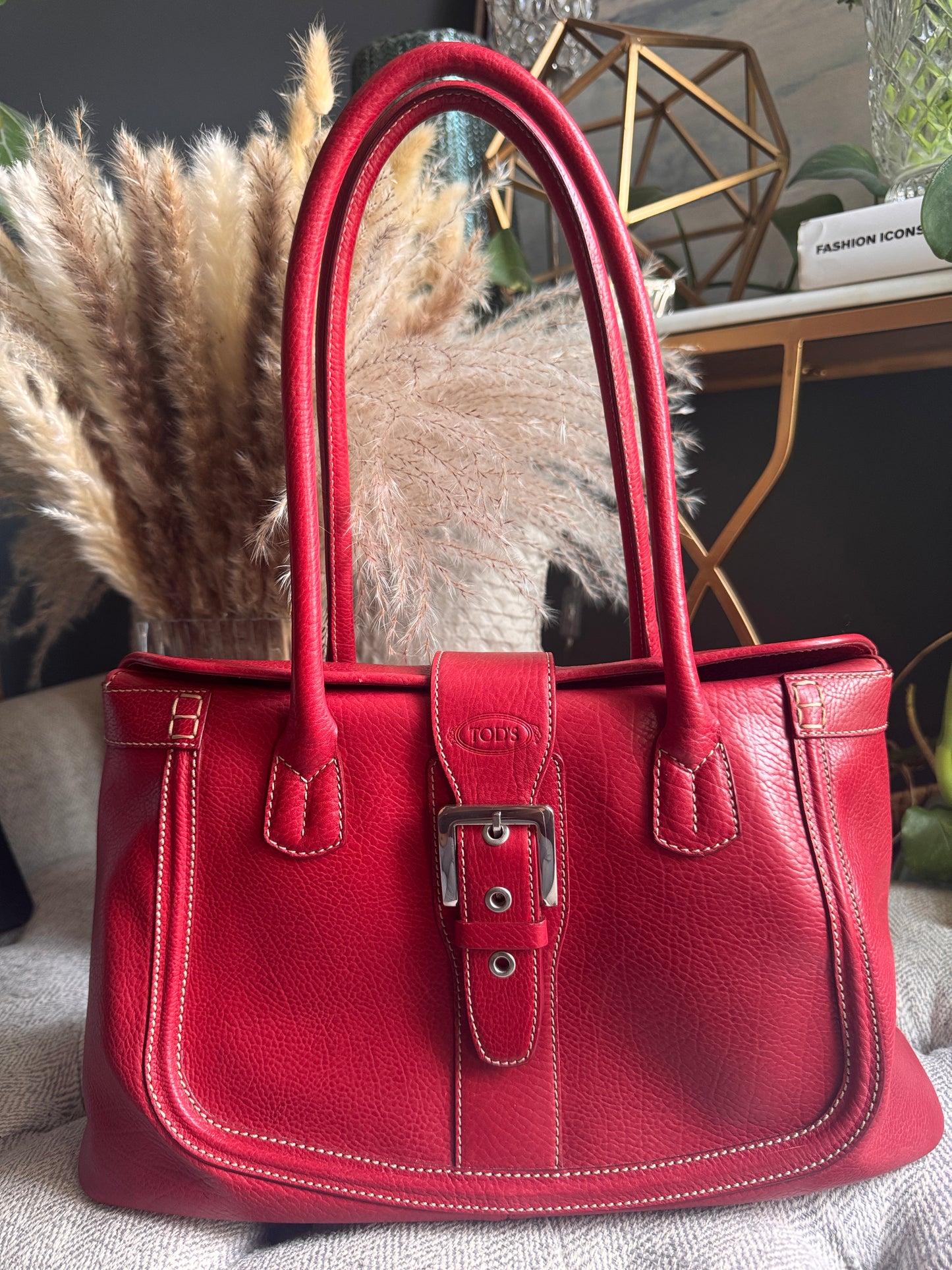 Tod’s Vintage Leather Shoulder Bag