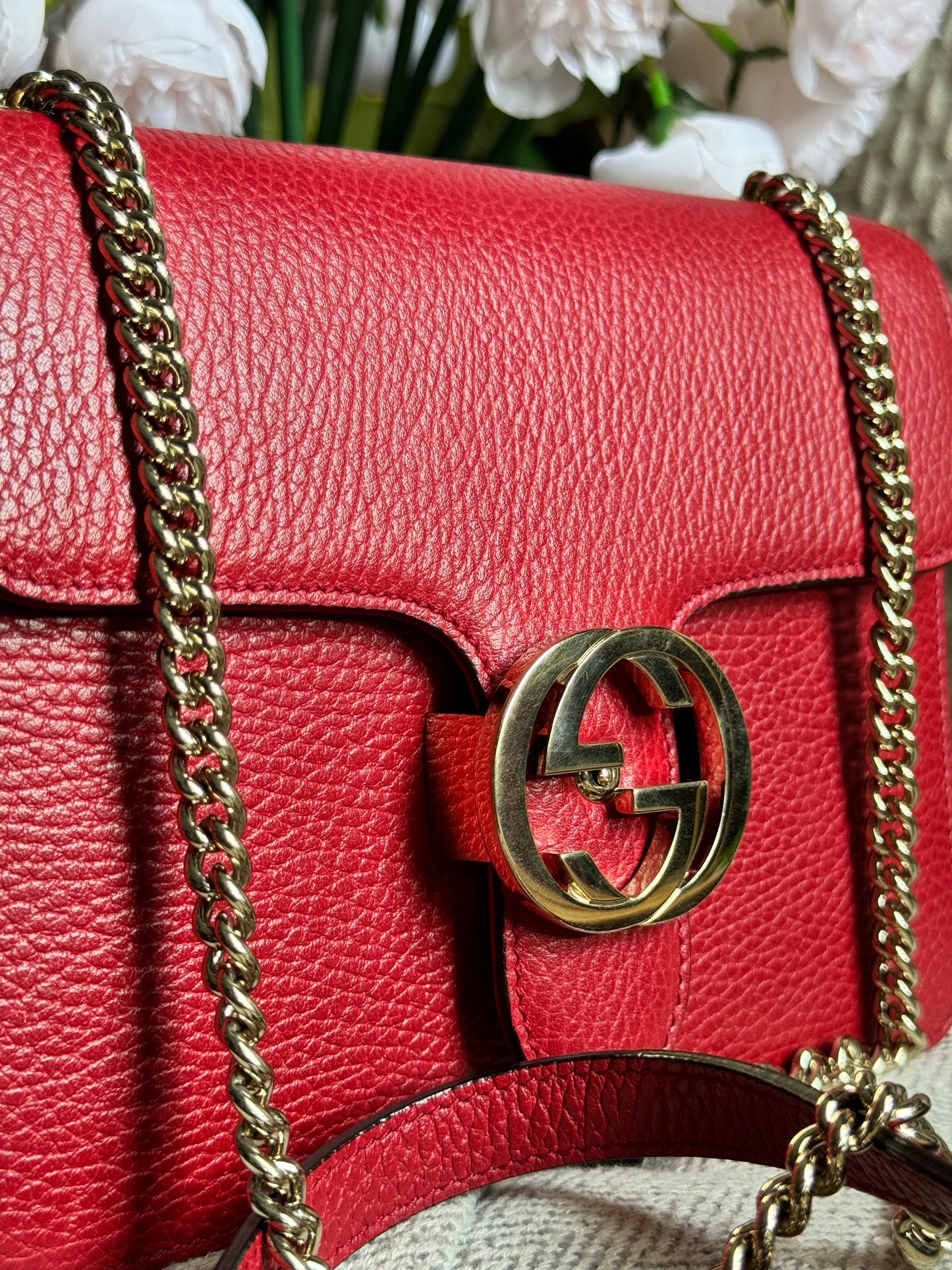 Gucci Small interlocking Crossbody