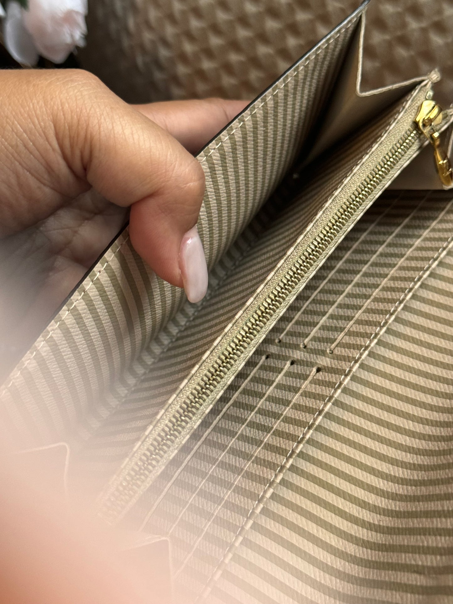 Louis Vuitton Damier Ebene Trunks and Locks Sarah Wallet