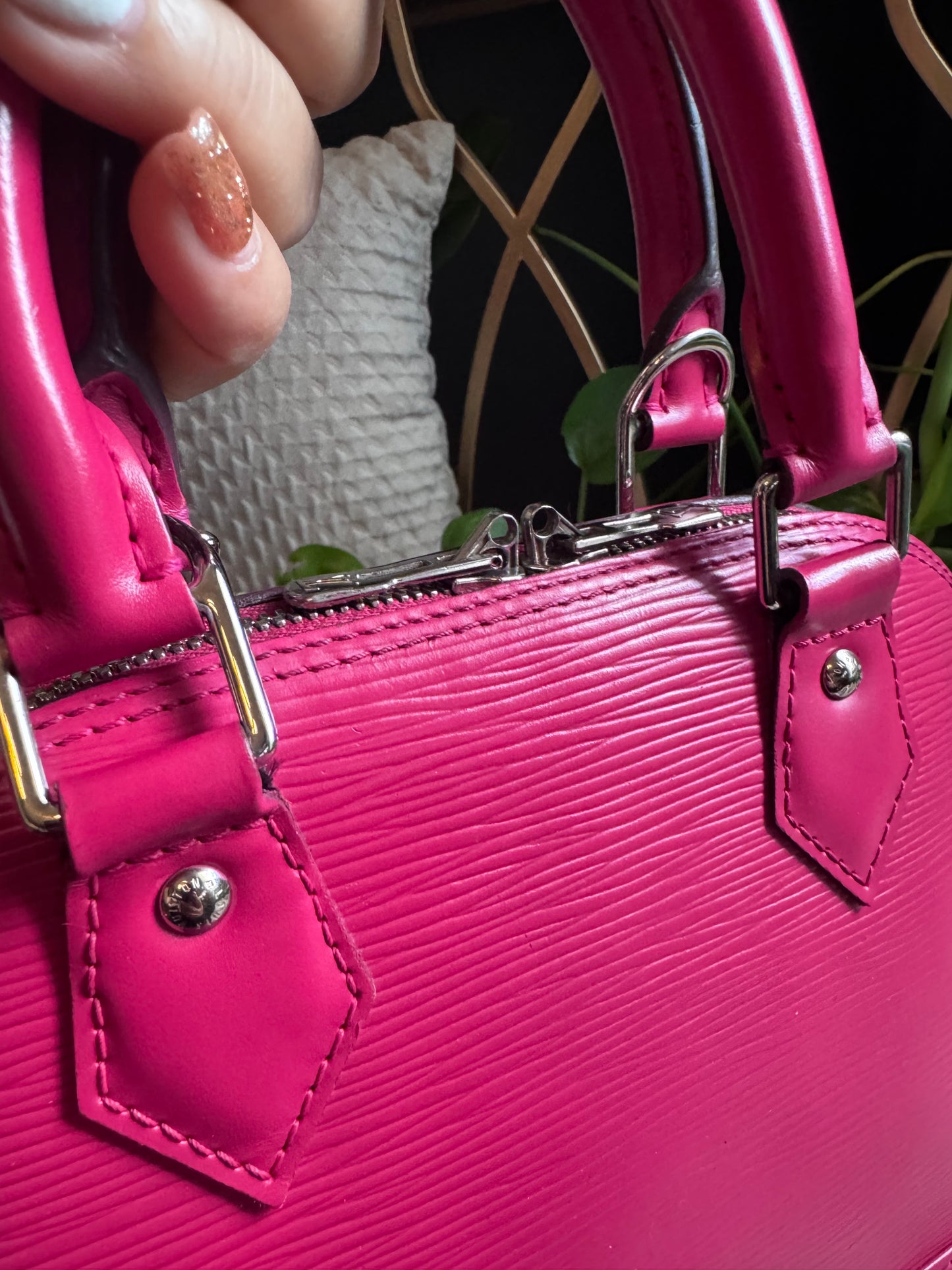 Louis Vuitton Alma BB Epi