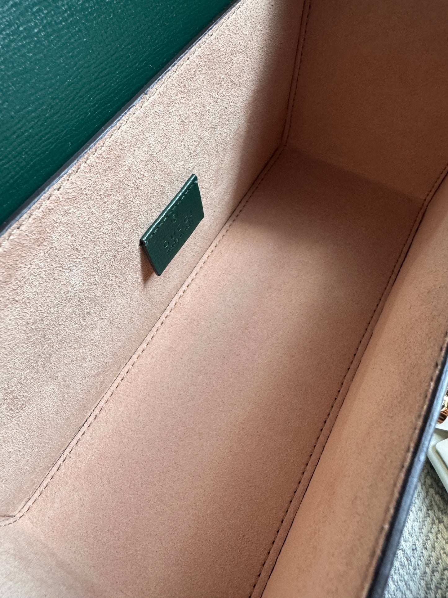 GUCCI
Azalea Calfskin Small Padlock Bamboo Shoulder Bag Vintage Green