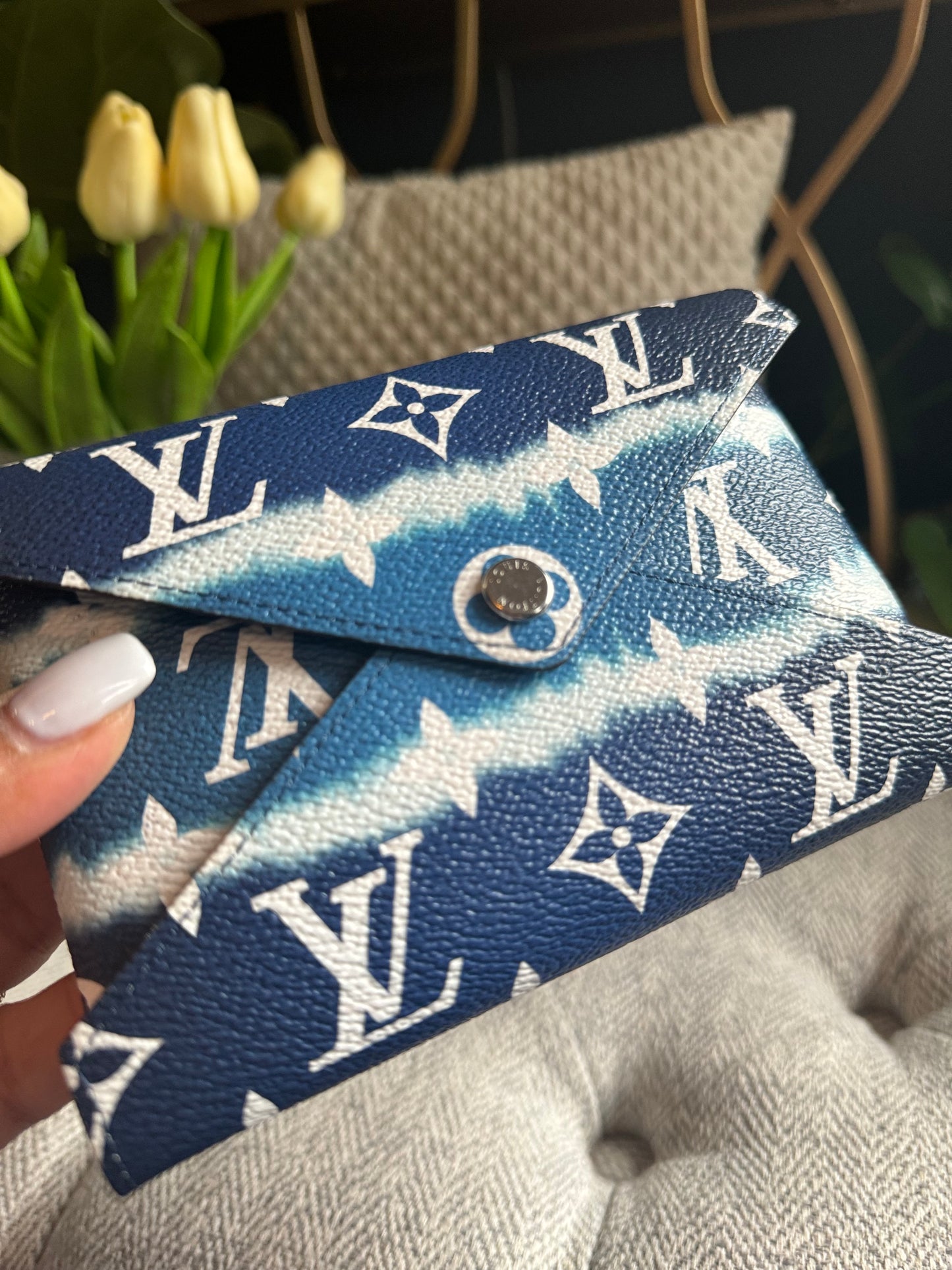 Louis Vuitton Medium Escale Kirigami Envelope Pouch