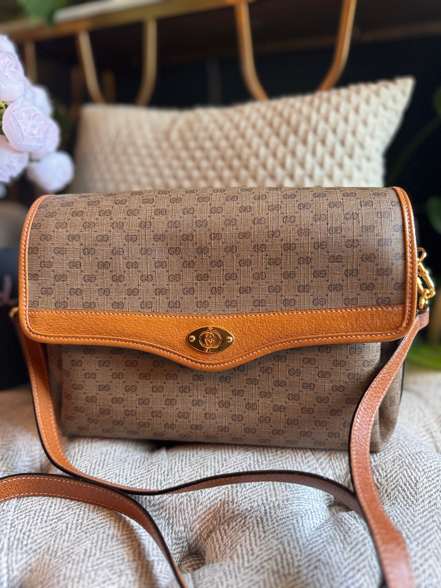 Gucci Vintage Crossbody
