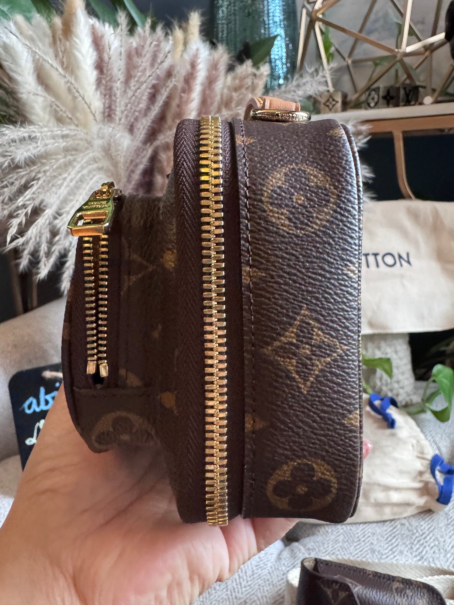 Louis Vuitton Utility bag