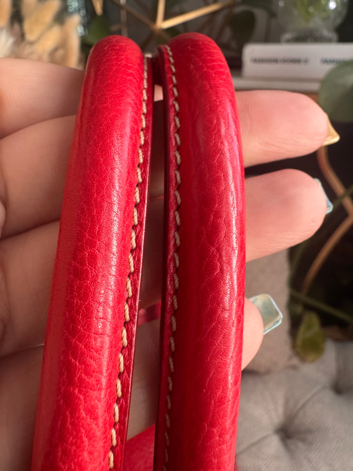 Tod’s Vintage Leather Shoulder Bag