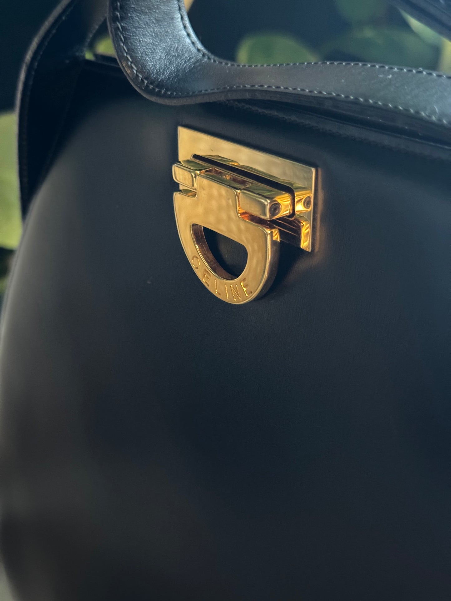 Celine Vintage Crossbody/Shoulder bag in Black, Gold Hardware