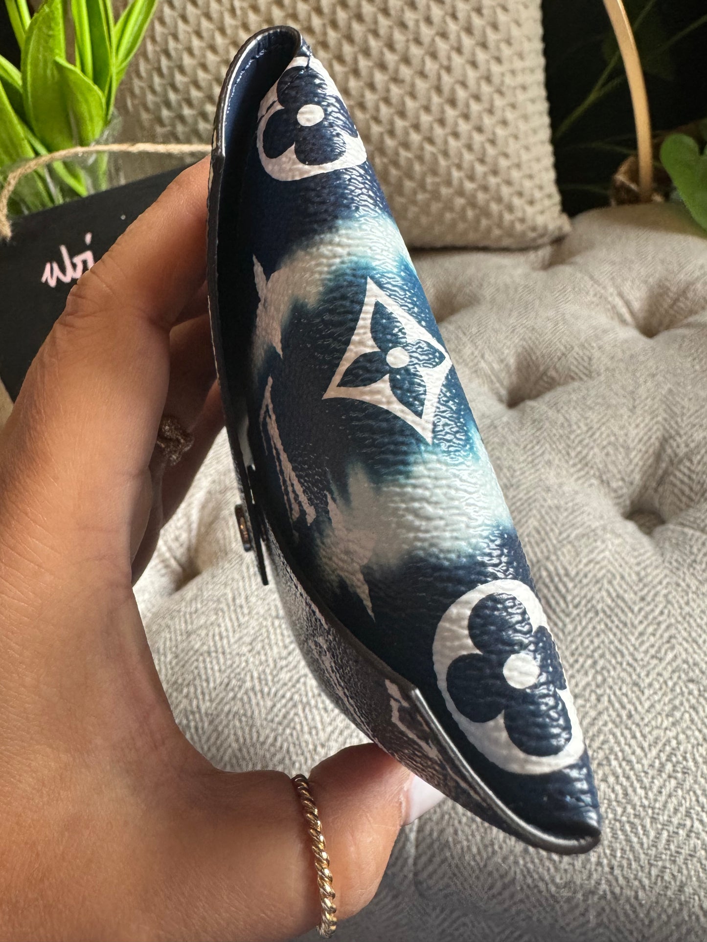Louis Vuitton Medium Escale Kirigami Envelope Pouch