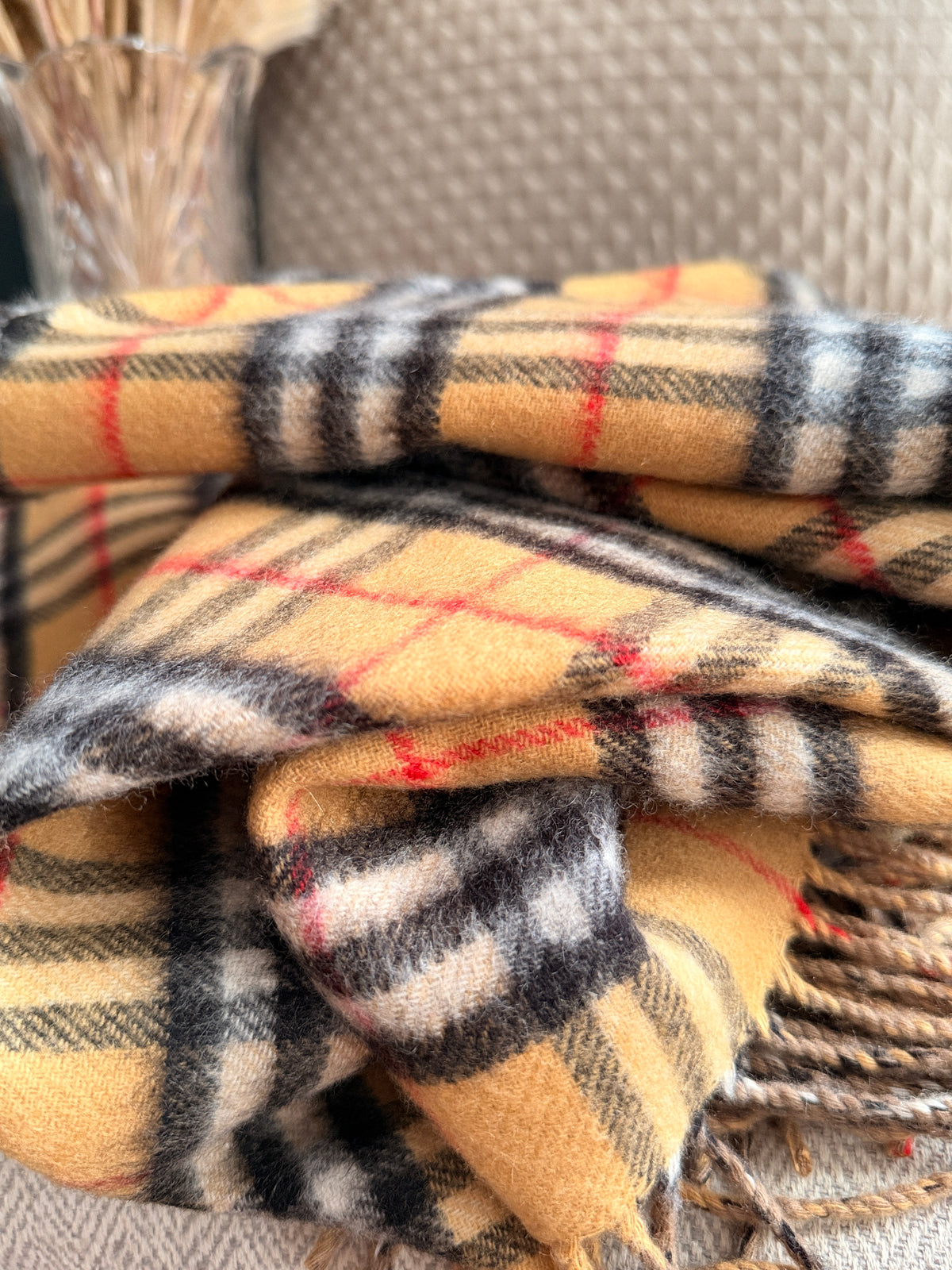 Burberry 100% Cashmere Scarf