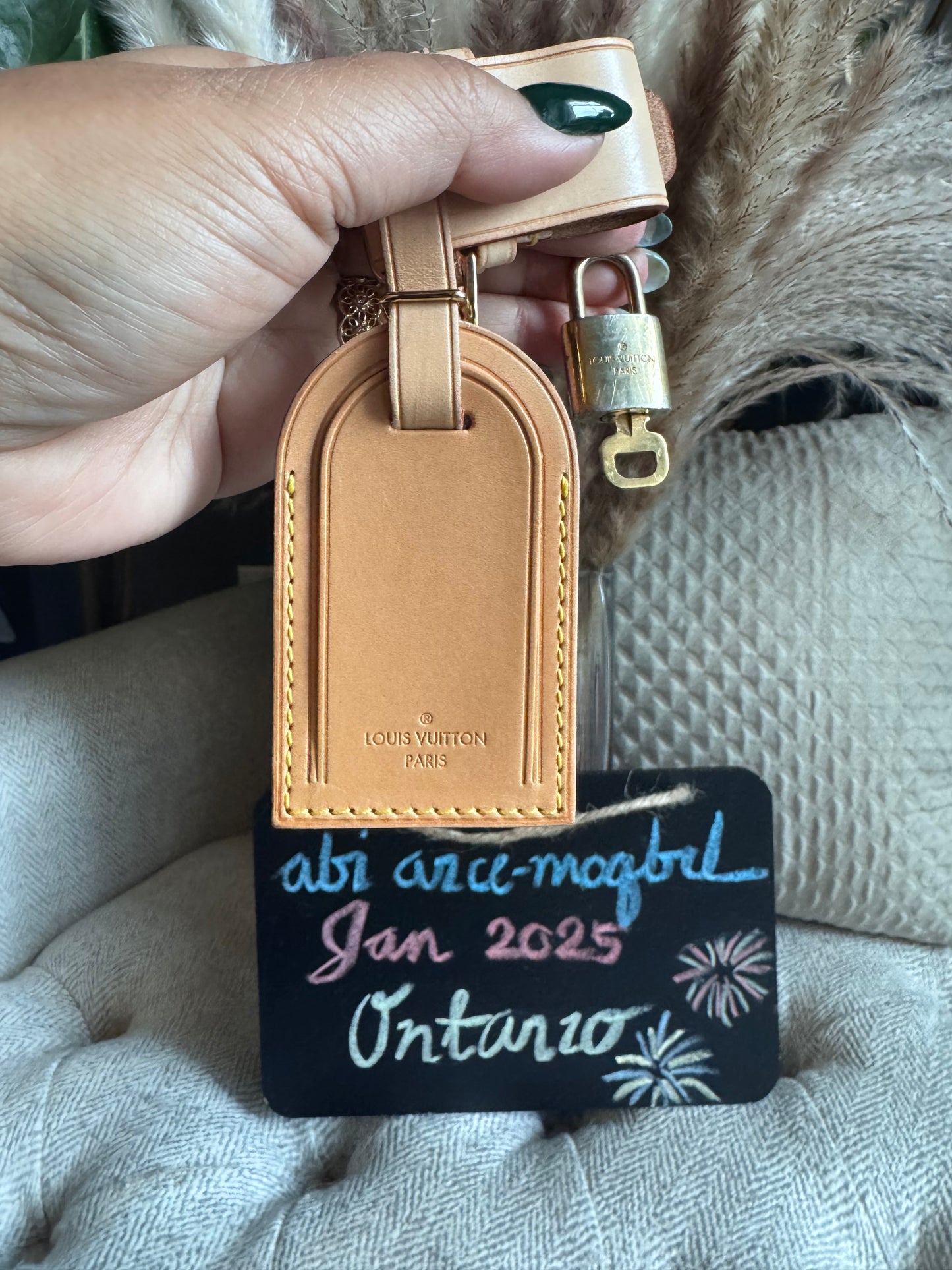 Louis Vuitton Luggage tag/Poignet + Lock/Key Bundle