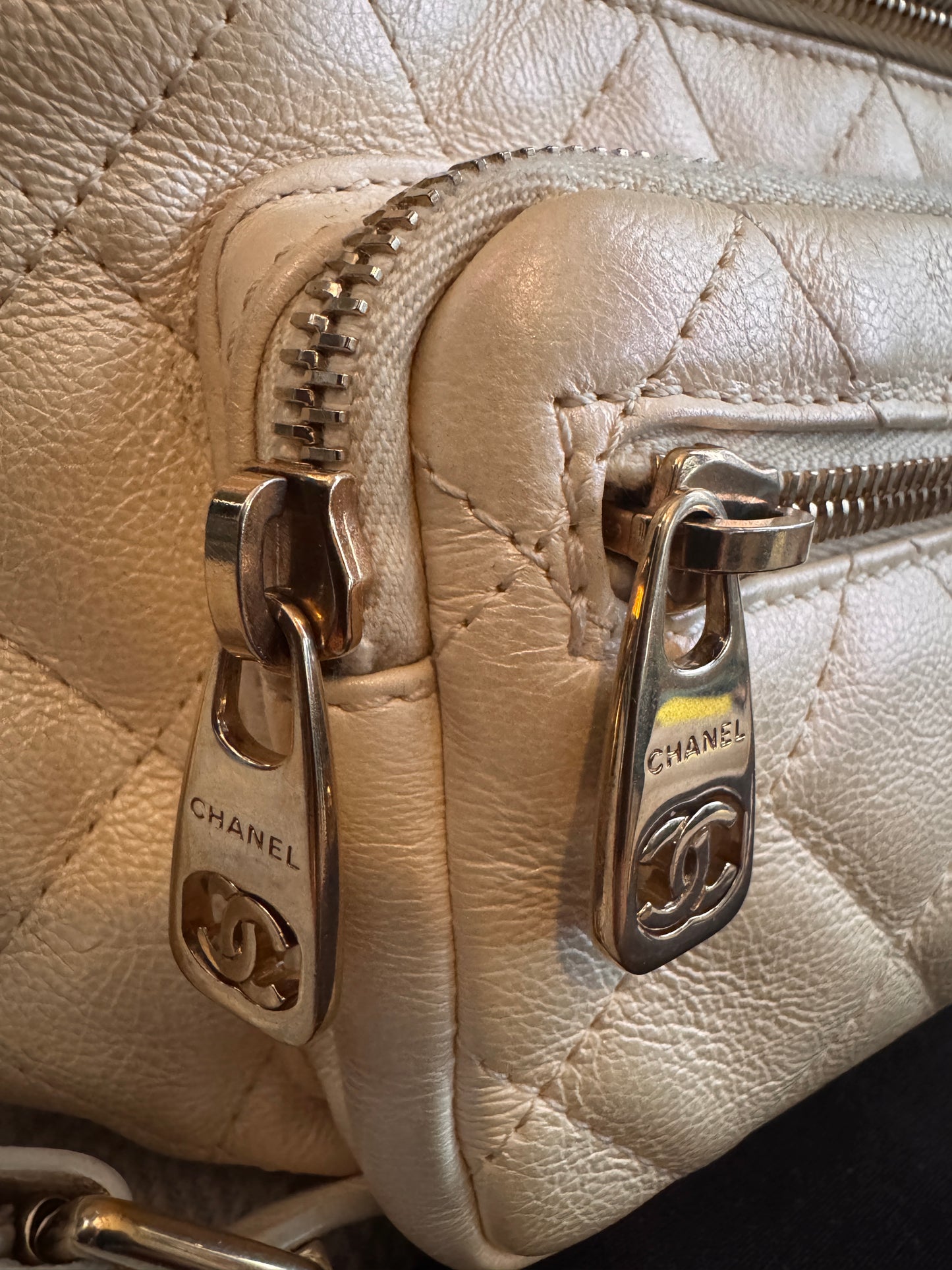 CHANEL Iridescent All About Waist bumbag