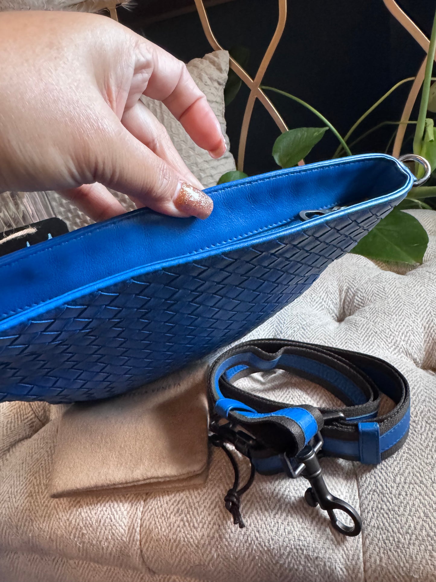 Bottega Veneta Messenger Bag
