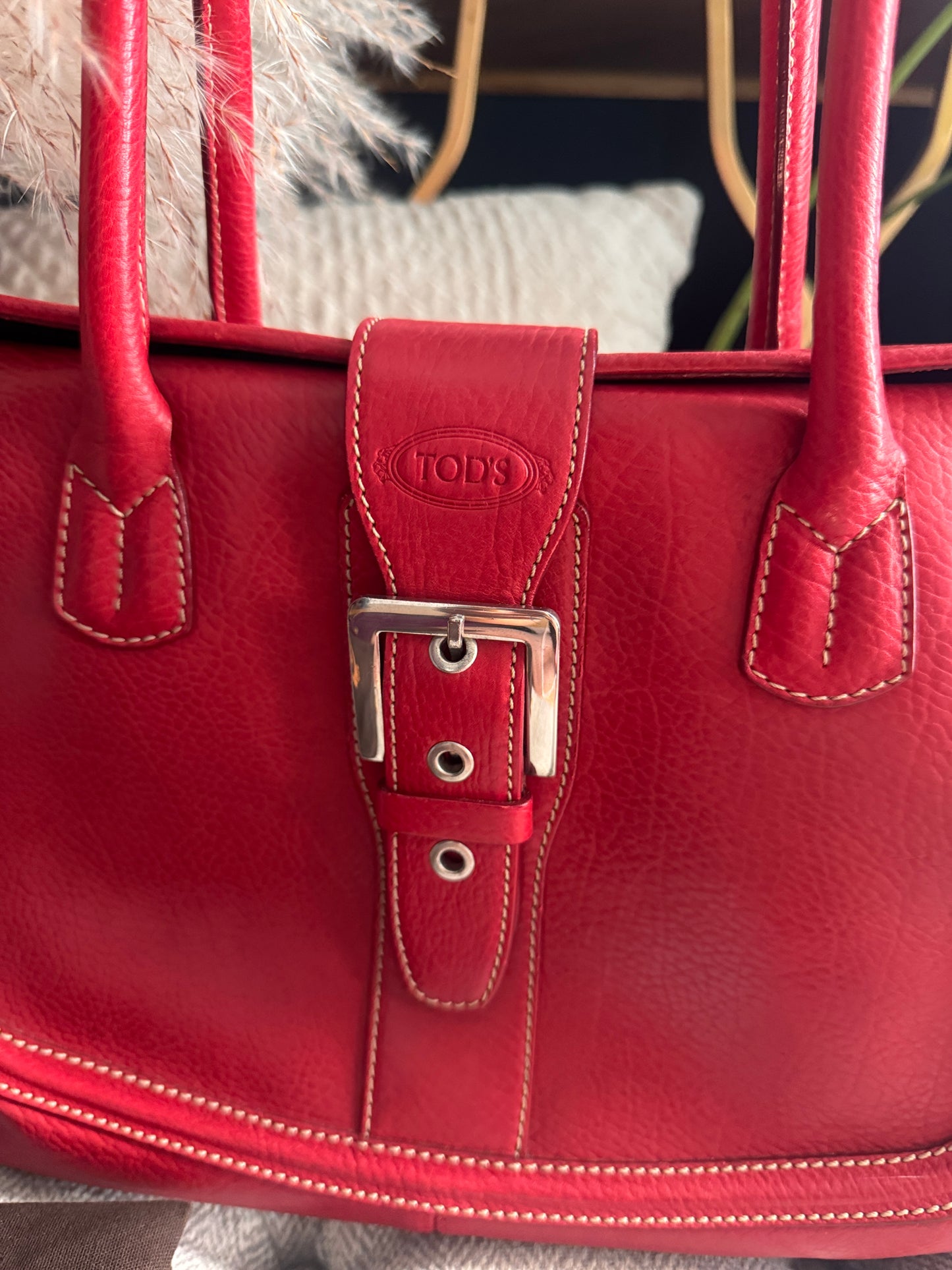 Tod’s Vintage Leather Shoulder Bag