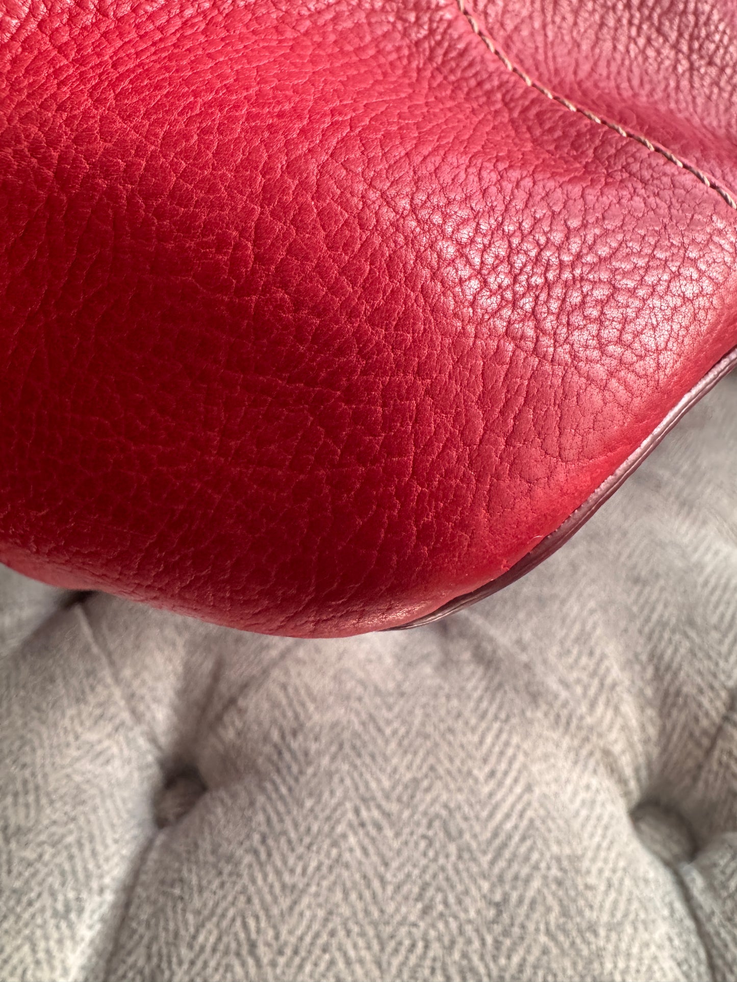 Tod’s Vintage Leather Shoulder Bag