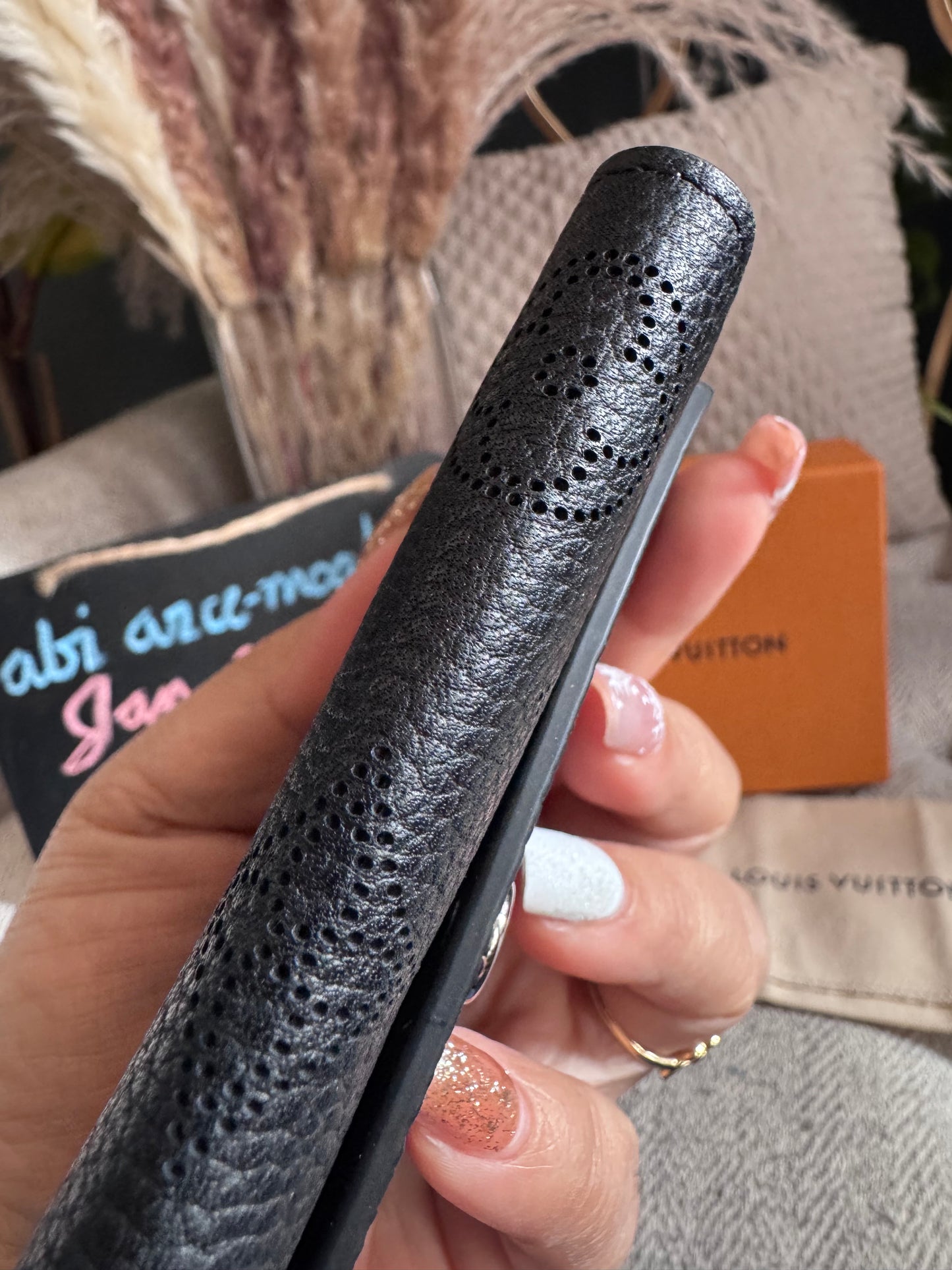 Louis Vuitton Anaé Mahina wallet