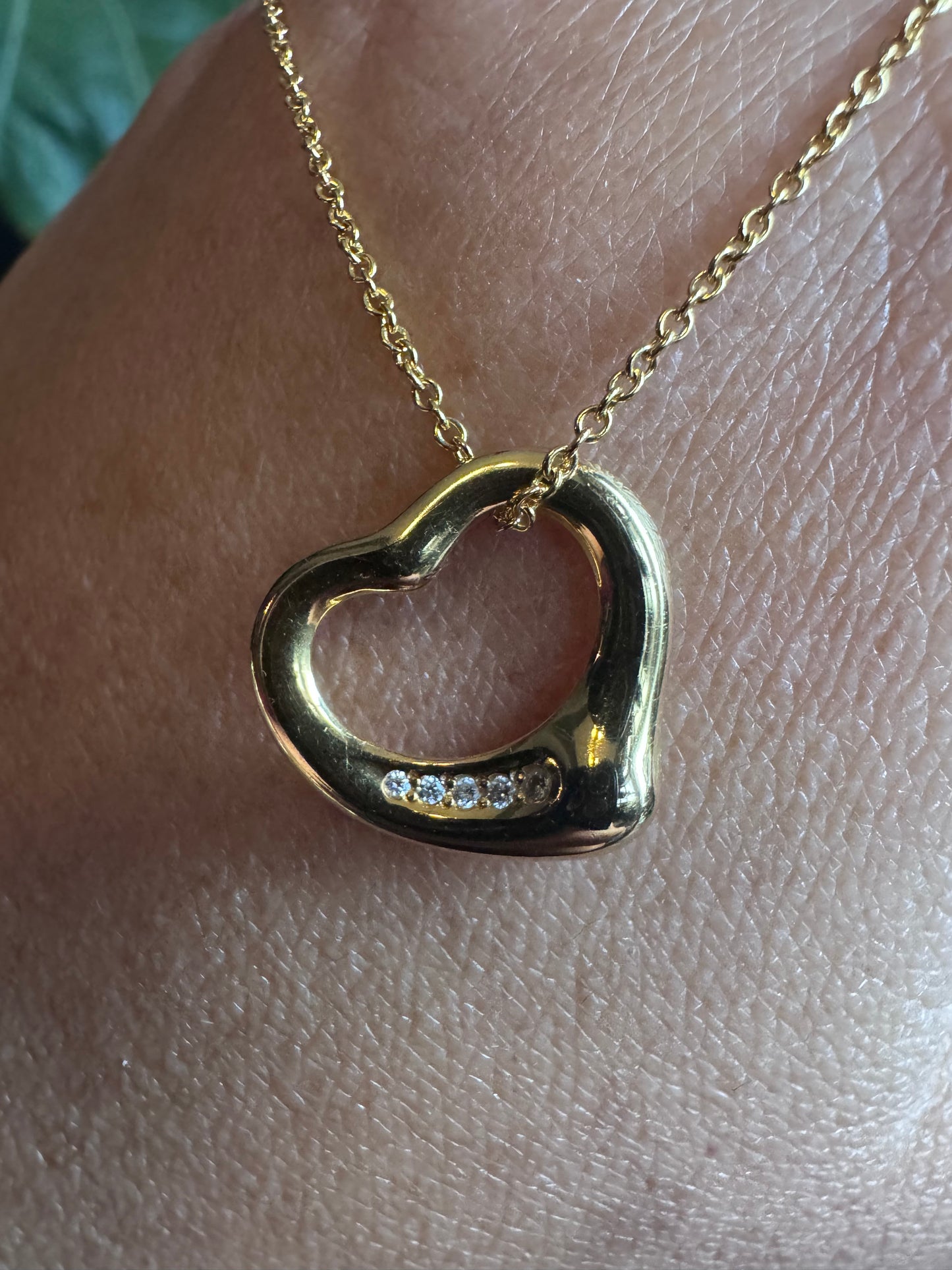 Tiffany&Co 18k Open Heart Necklace with diamonds