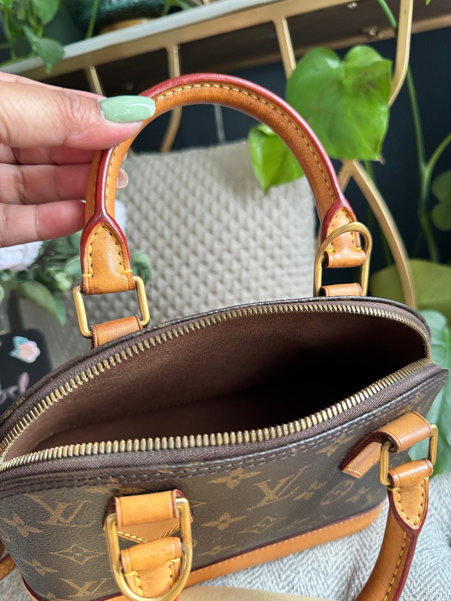 Louis Vuitton Alma BB