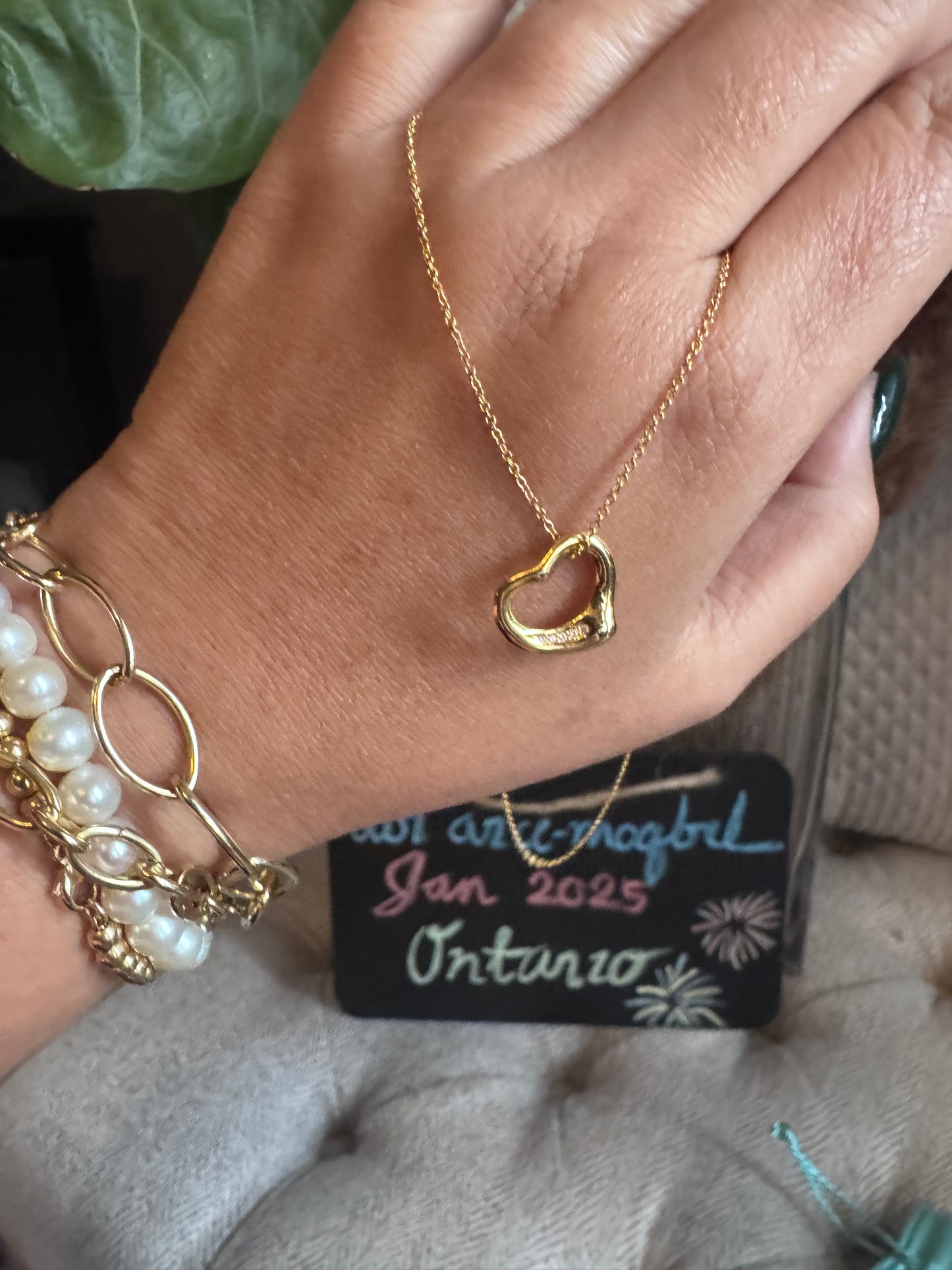 Tiffany&Co 18k Open Heart Necklace with diamonds