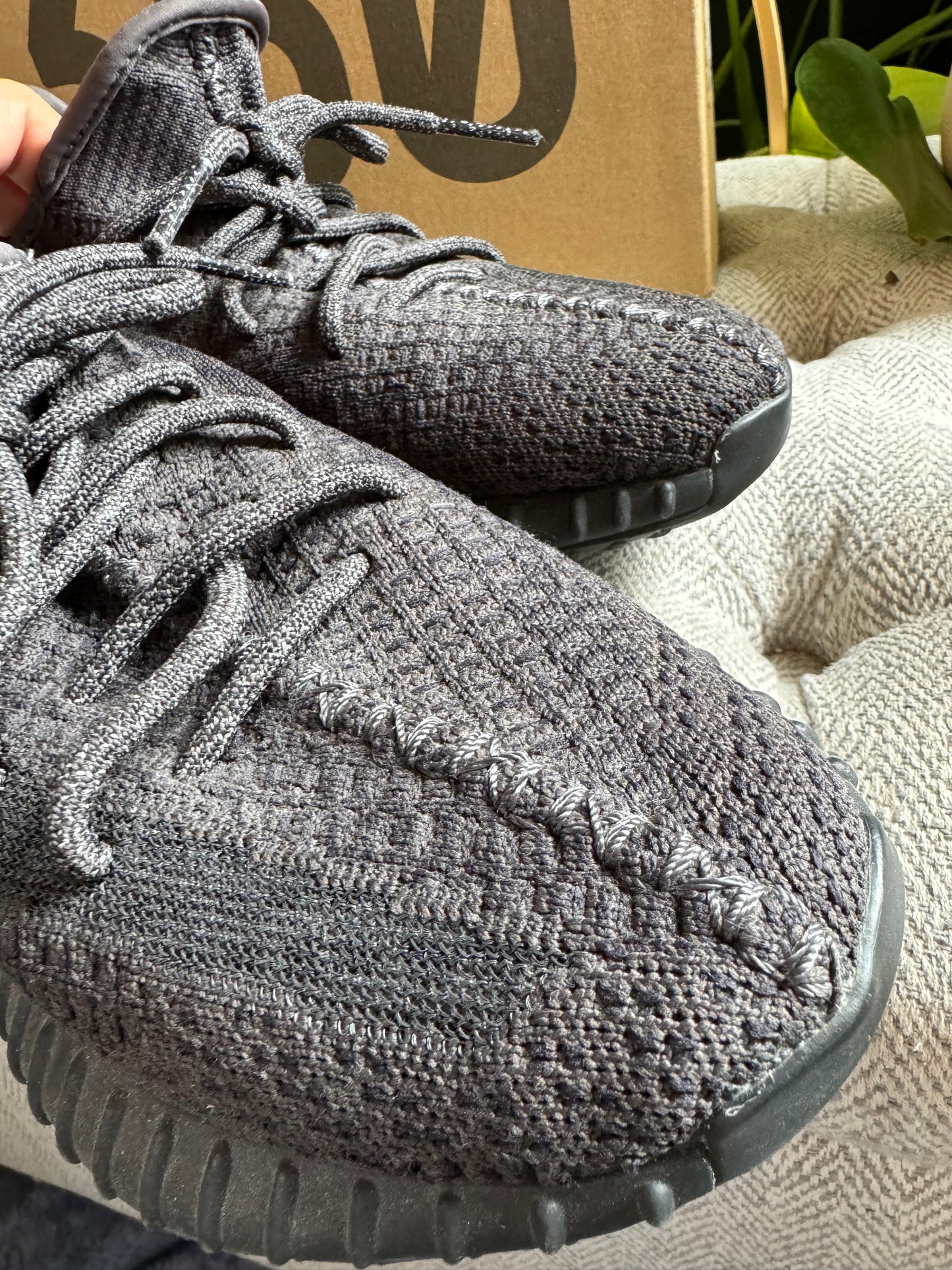 Adidas Yeezy Boost black/black