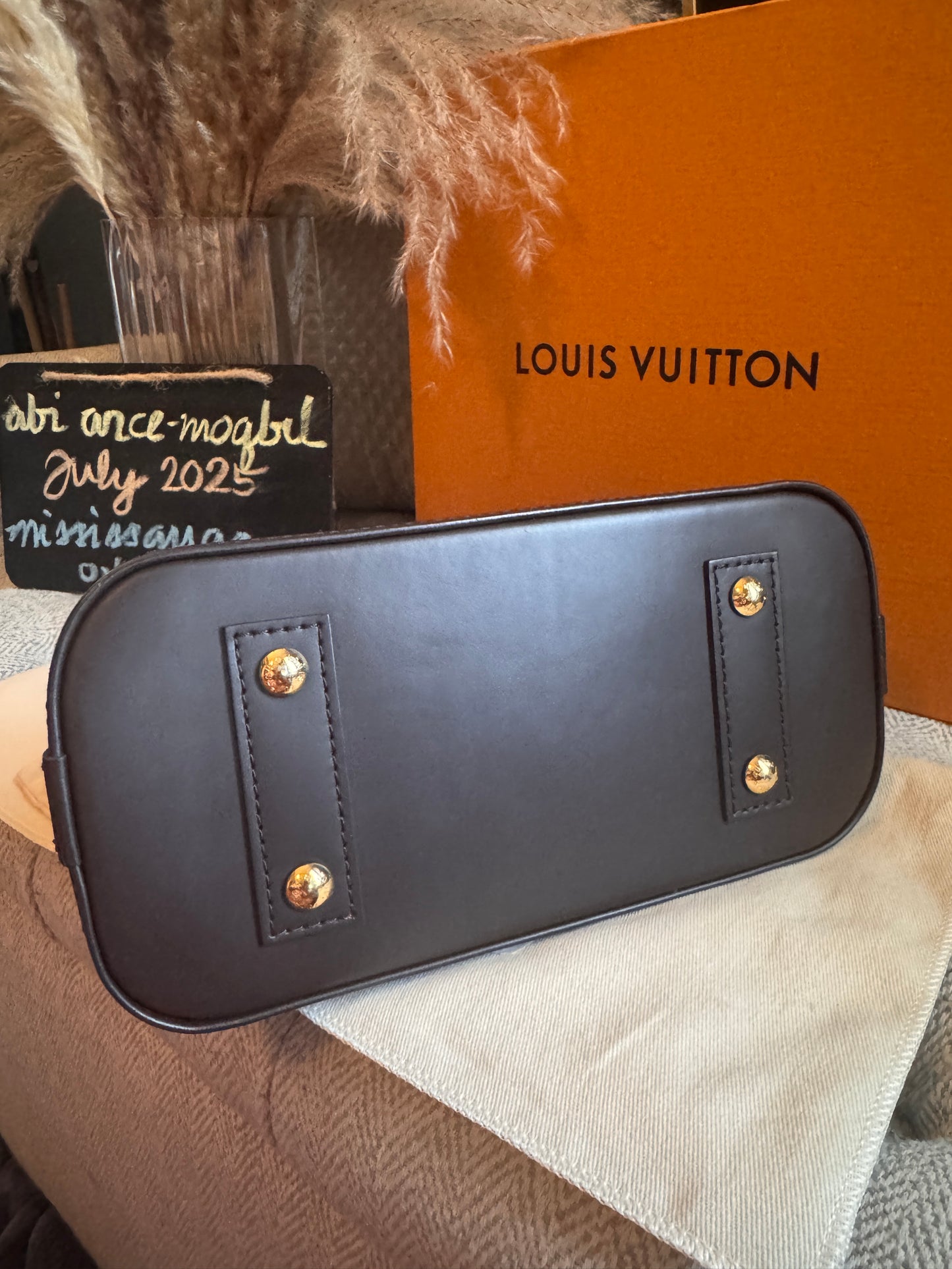 Louis Vuitton Alma BB in Damier Ebene