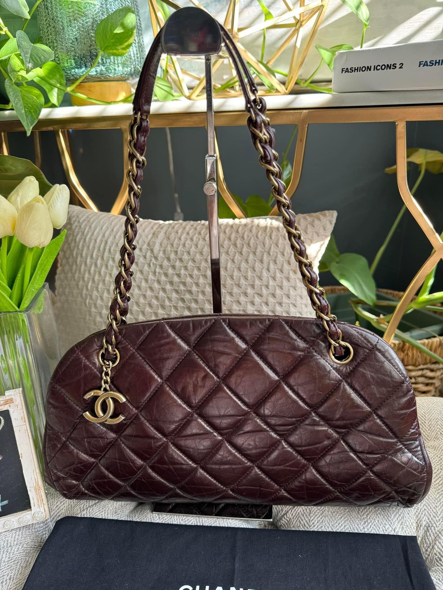 Chanel Mademoiselle Womens Vintage Clasp chain bag