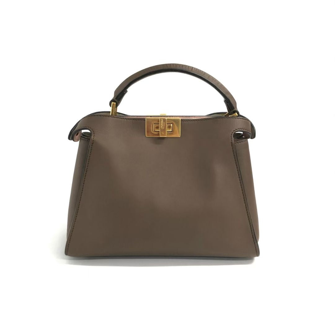 PREORDER ONLY-FENDI Peekaboo