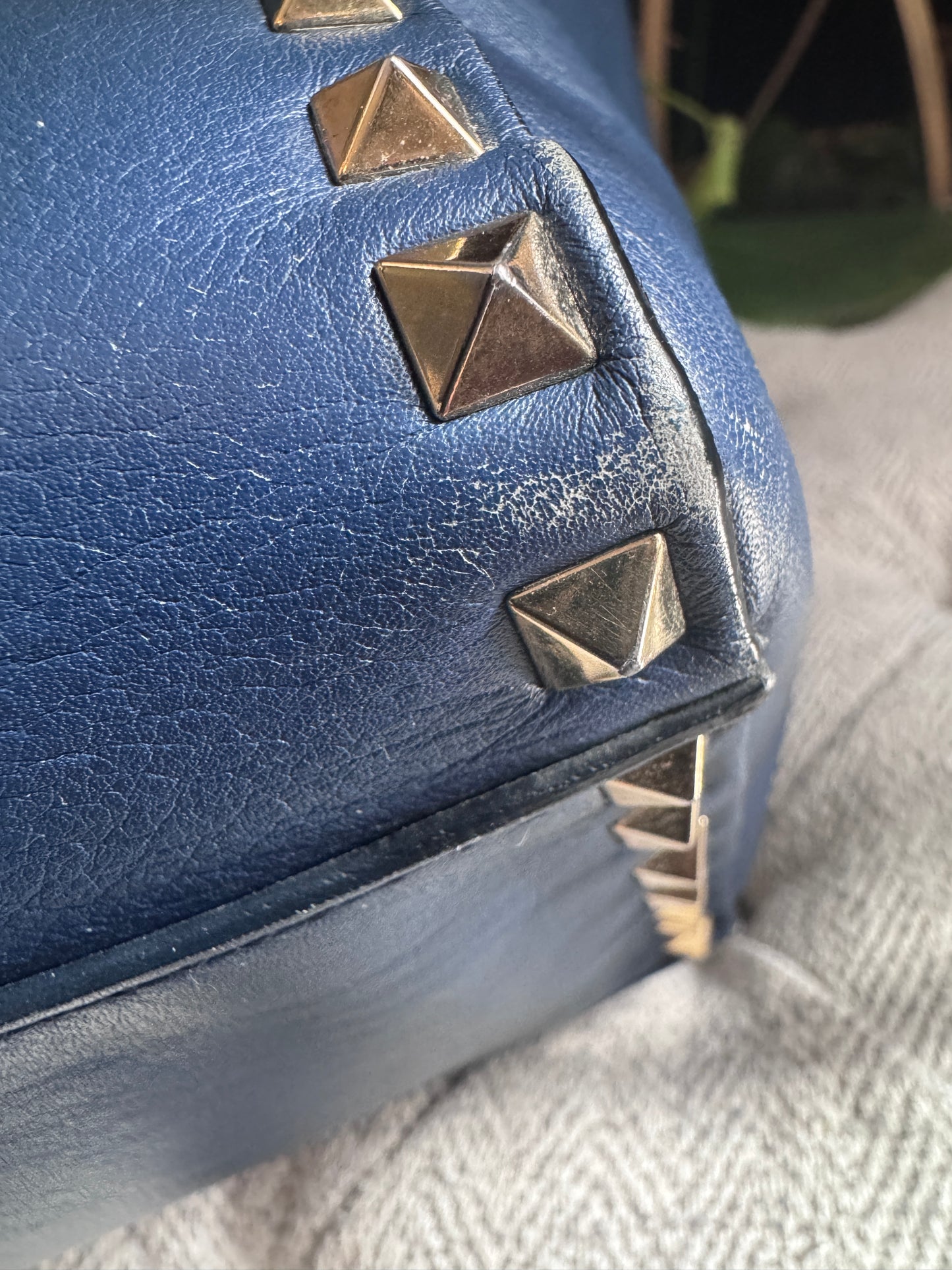 Valentino Garavani Rockstud Tote