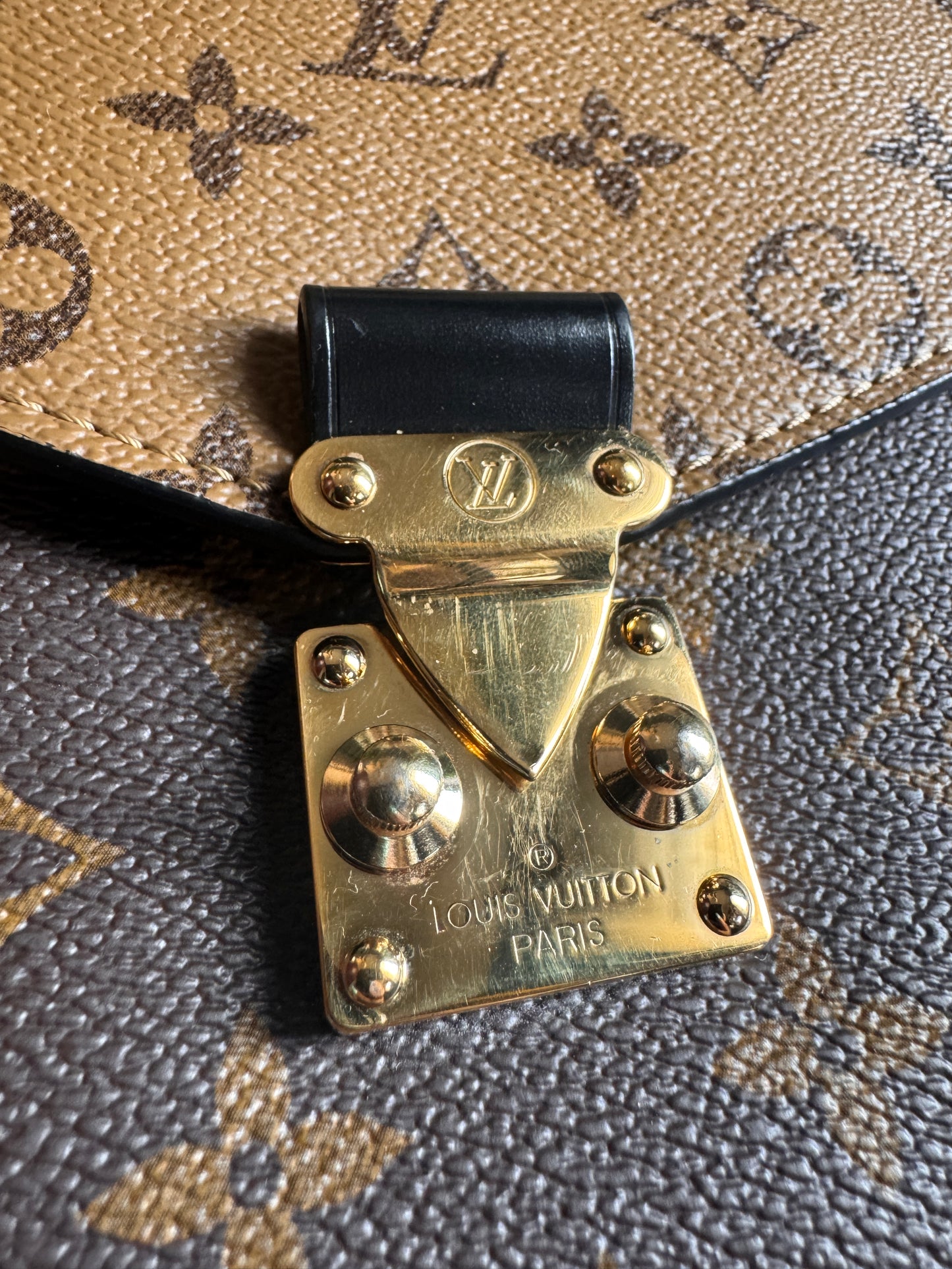 Louis Vuitton Pochette Metis in Reverse Monogram