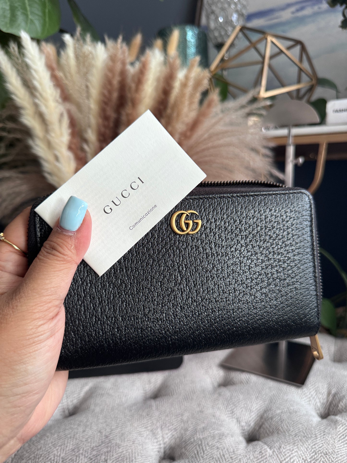 Gucci Black Fullsized Zippy Wallet with belt loops