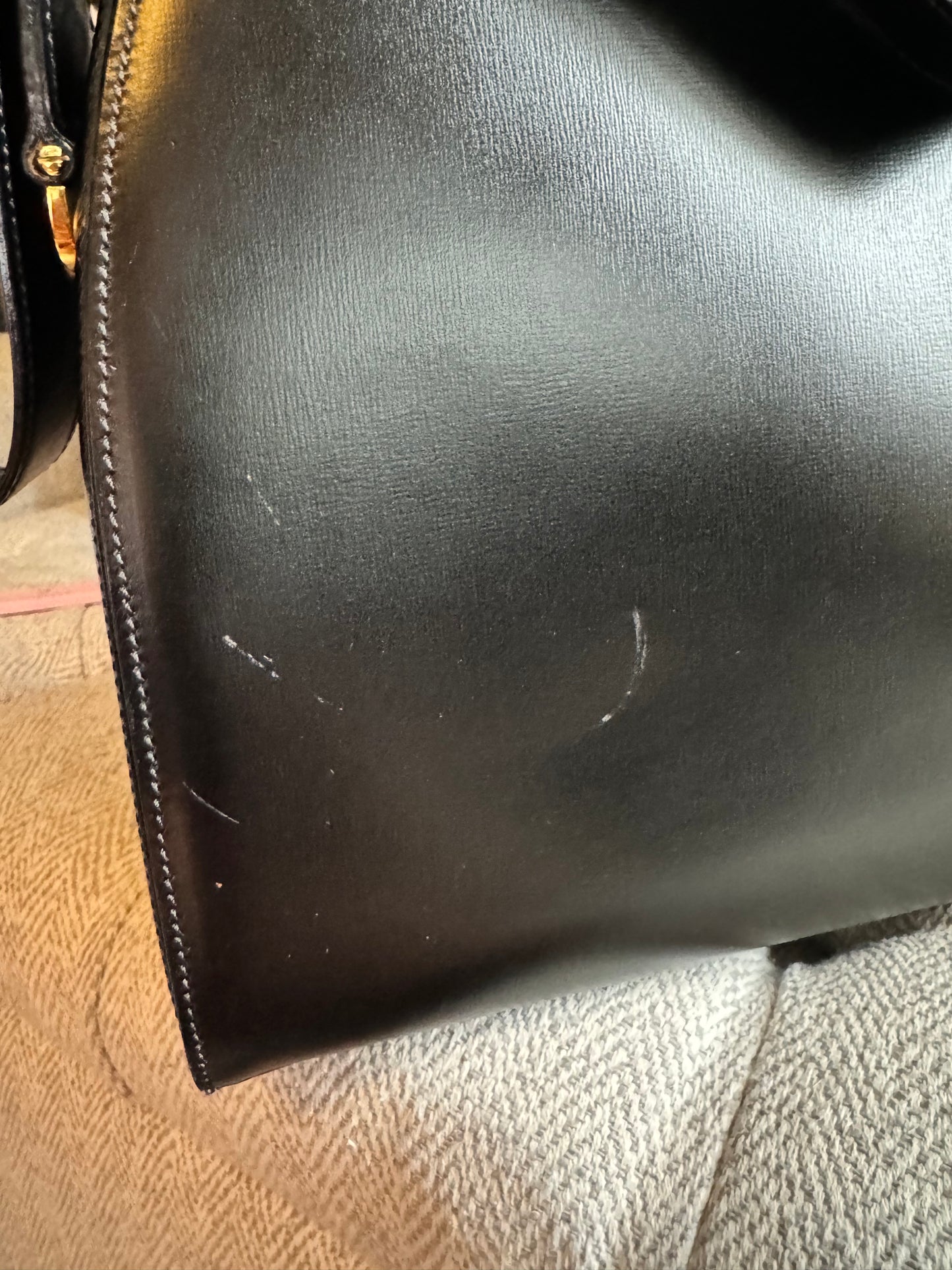 Celine Vintage Crossbody/Shoulder bag in Black, Gold Hardware