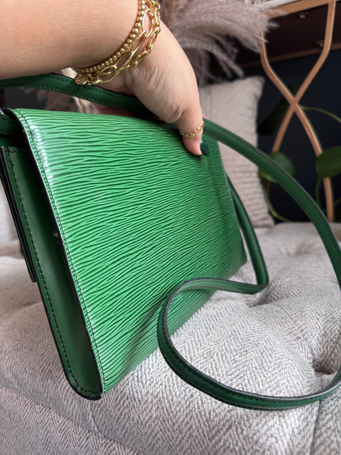 Louis Vuitton Epi Pochette Arche in Borneo Green