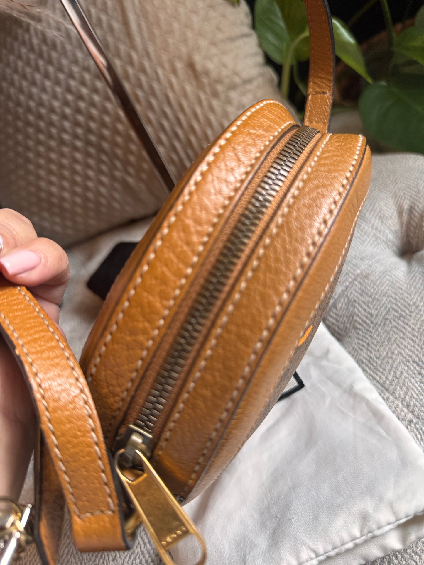 Gucci x Disney Collab Round Shoulder/Crossbody