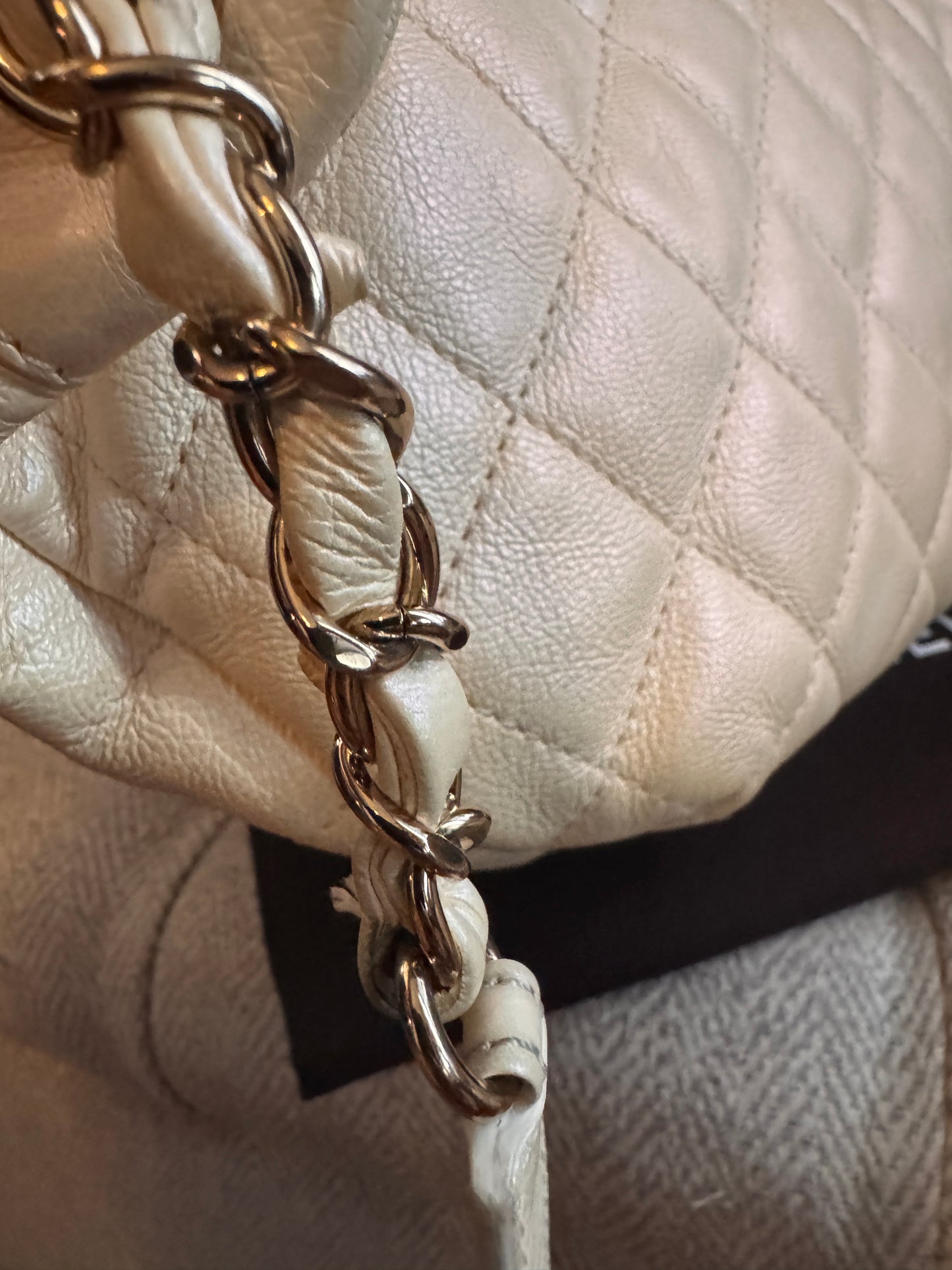 CHANEL Iridescent All About Waist bumbag