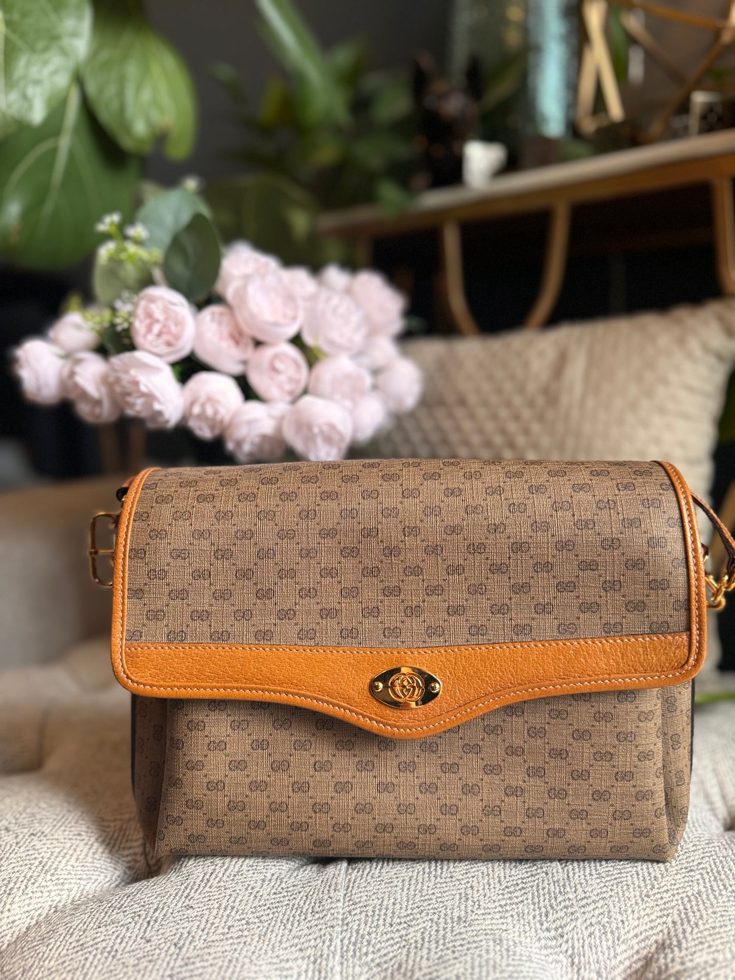 Gucci Vintage Crossbody