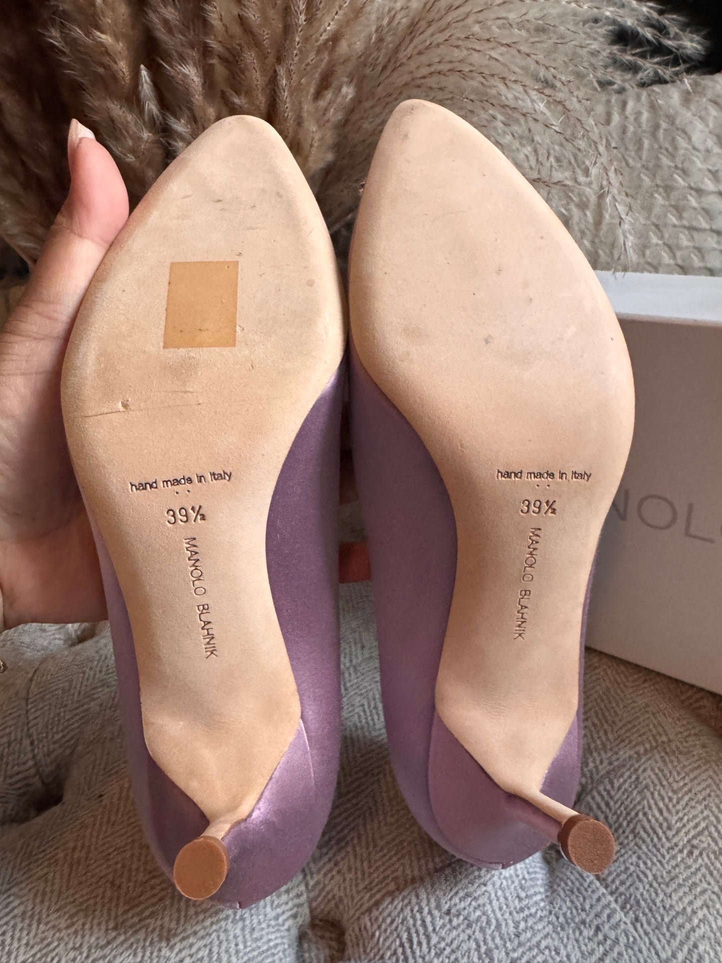 Manolo Blahnik Hangisi Pumps