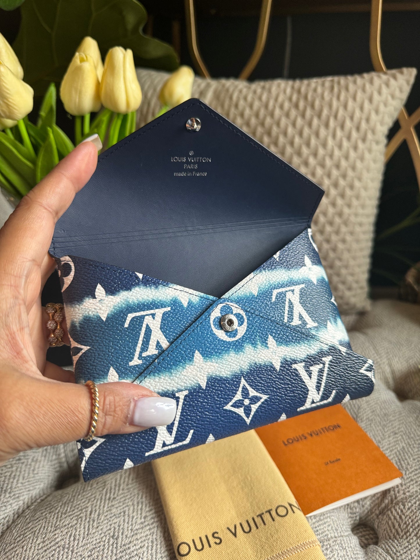 Louis Vuitton Medium Escale Kirigami Envelope Pouch