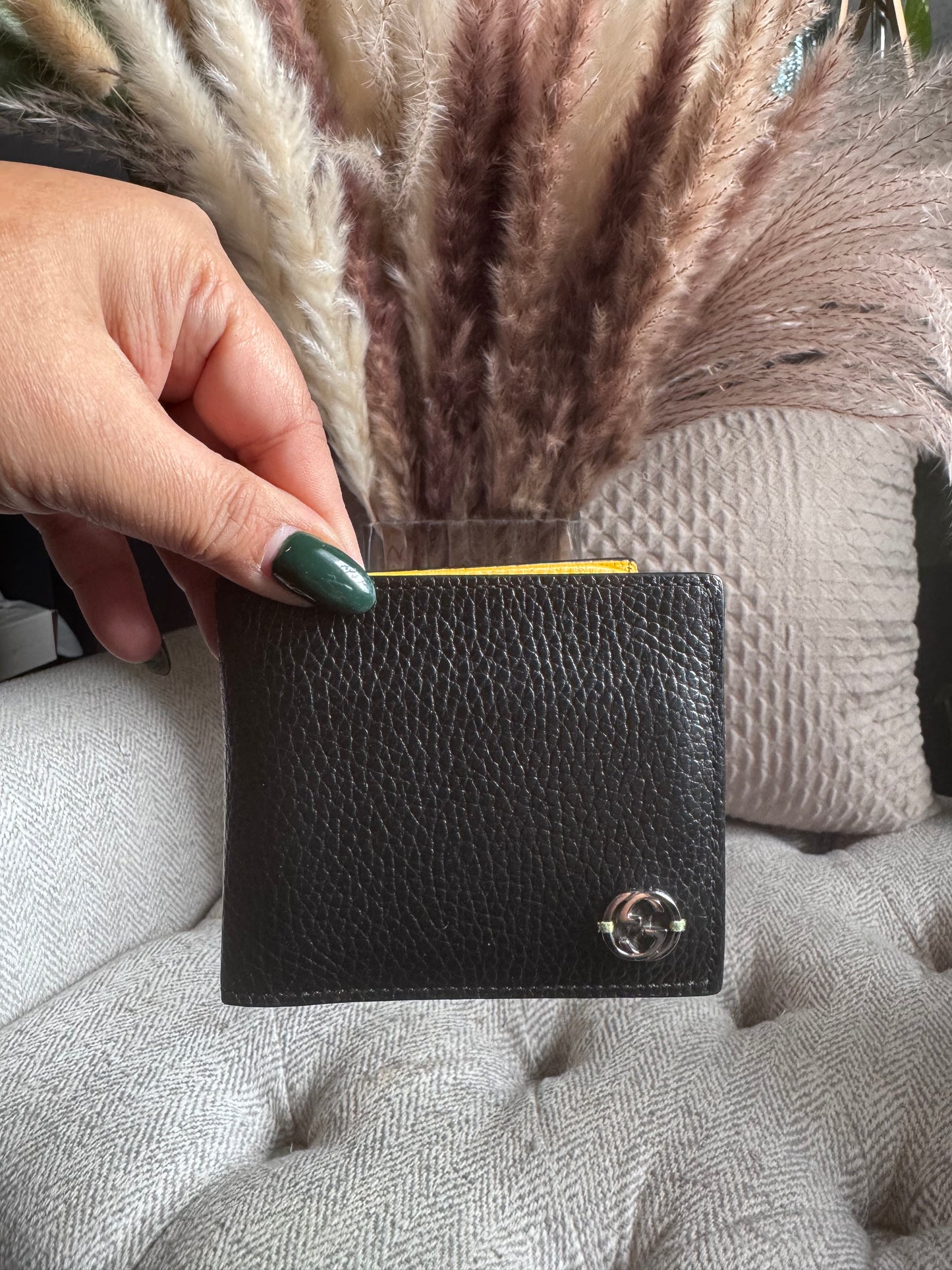 Gucci Men’s interlocking wallet