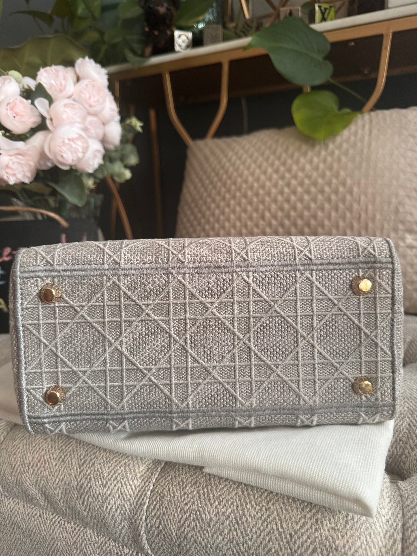 Christian Dior LADY D-LITE Medium Bag in Cool Grey Cannage Embroidery