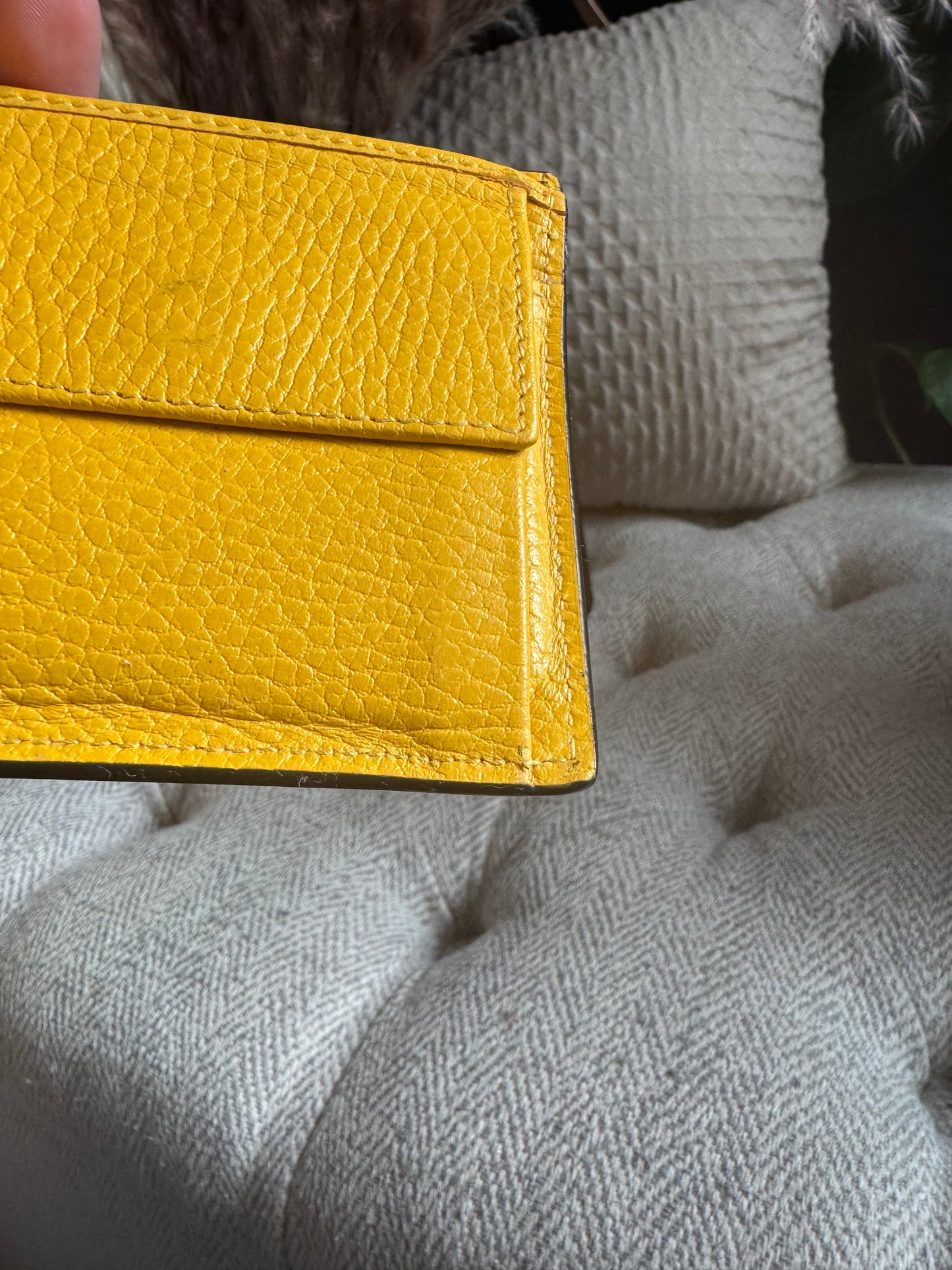 Gucci Men’s interlocking wallet