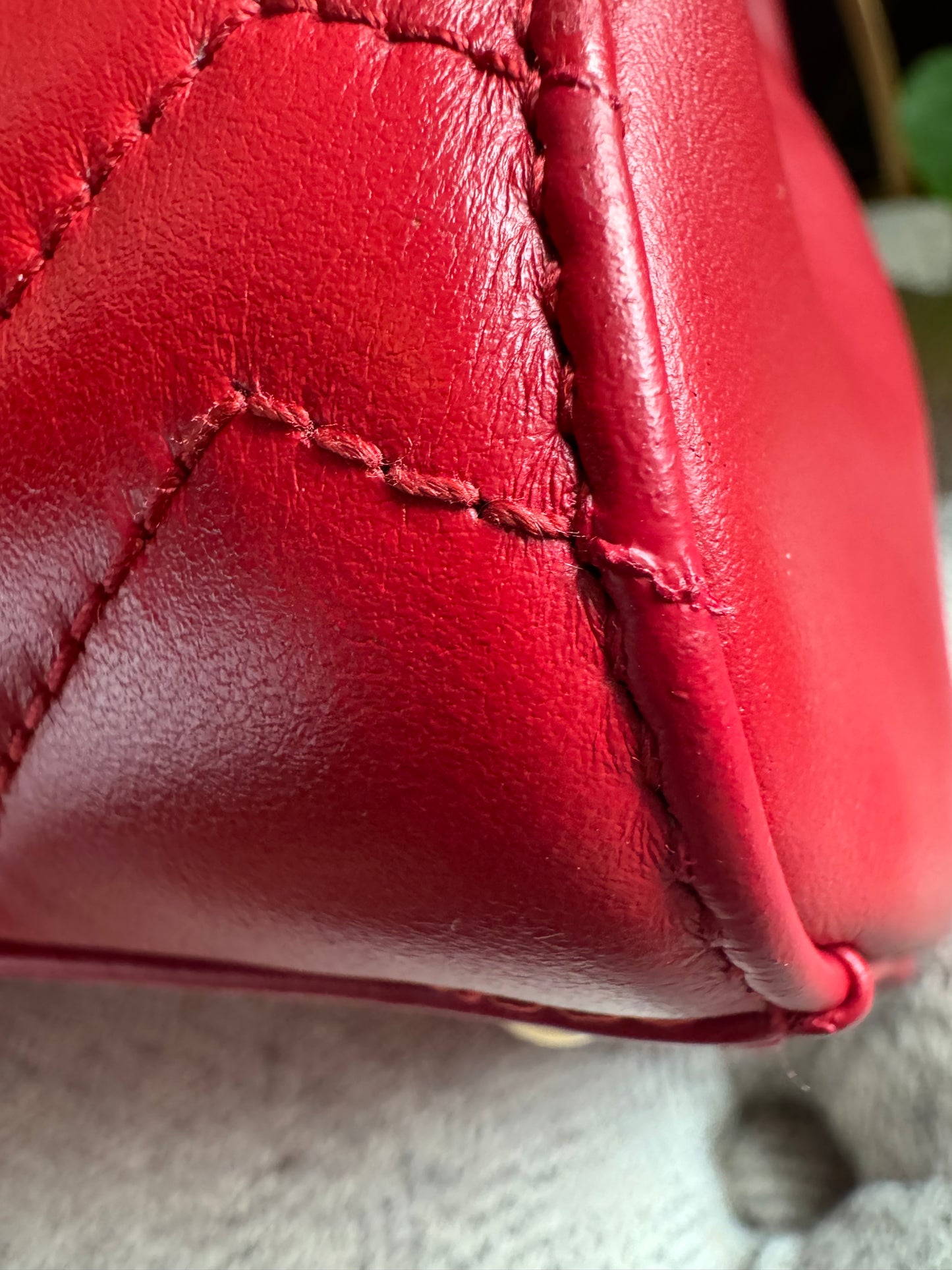 Gucci Small GG Marmont Matelasse Tote
