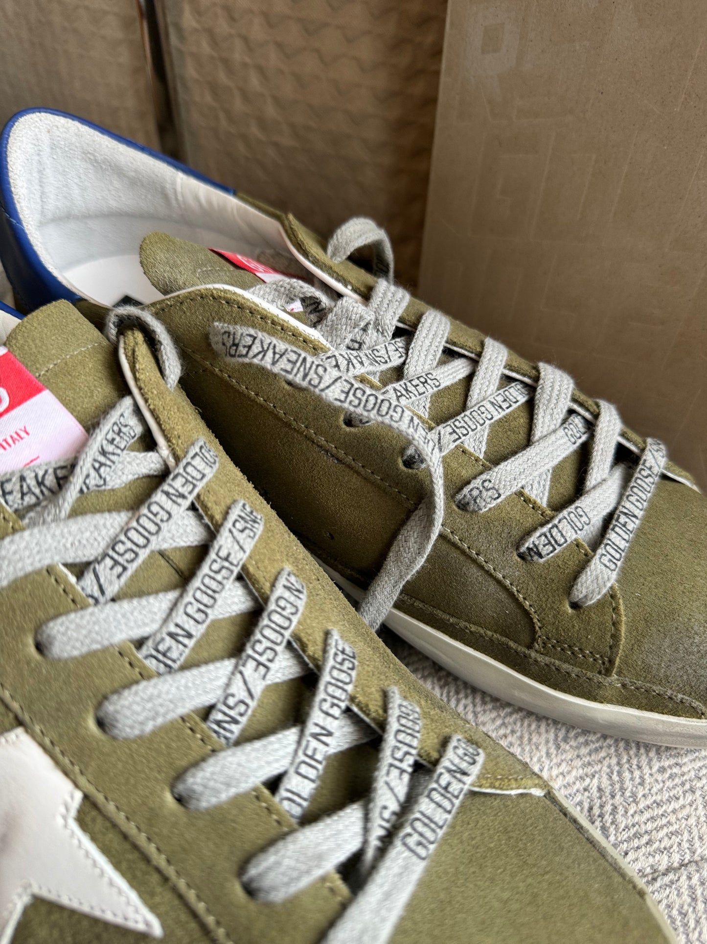 Golden Goose Sneakers
