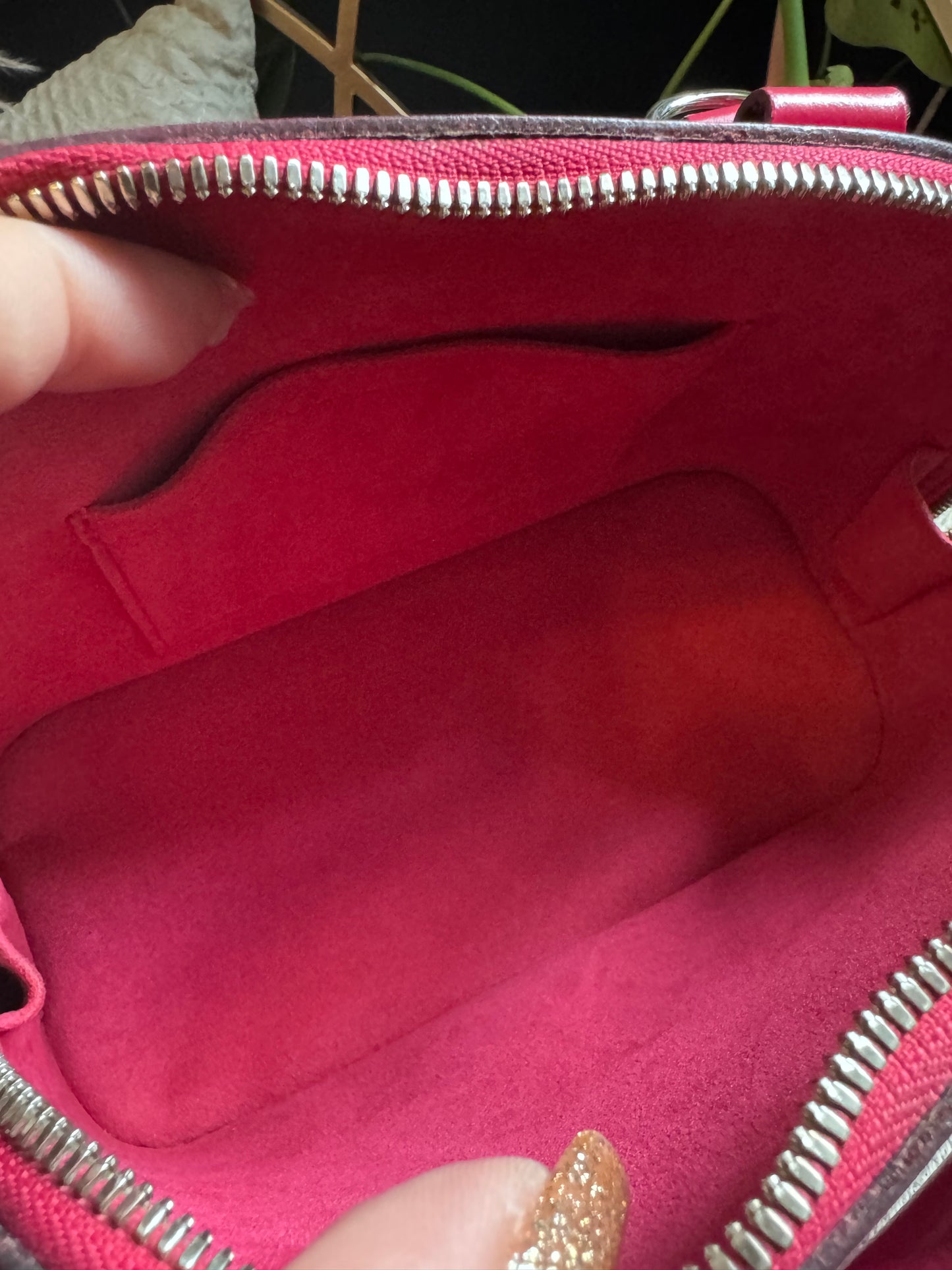 Louis Vuitton Alma BB Epi
