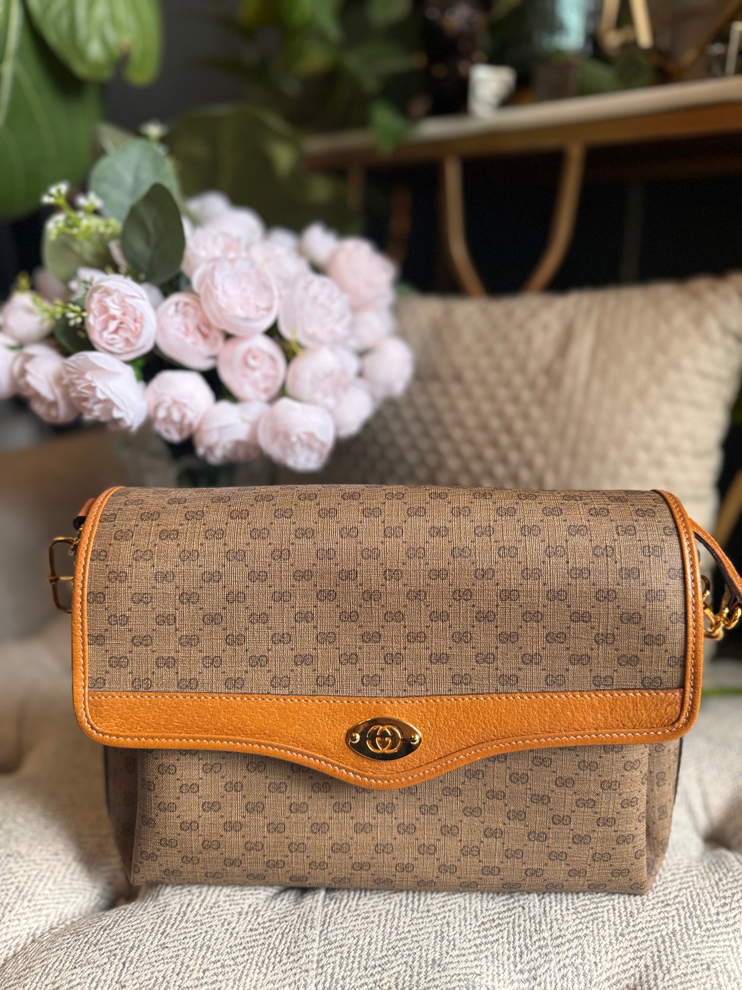 Gucci Vintage Crossbody
