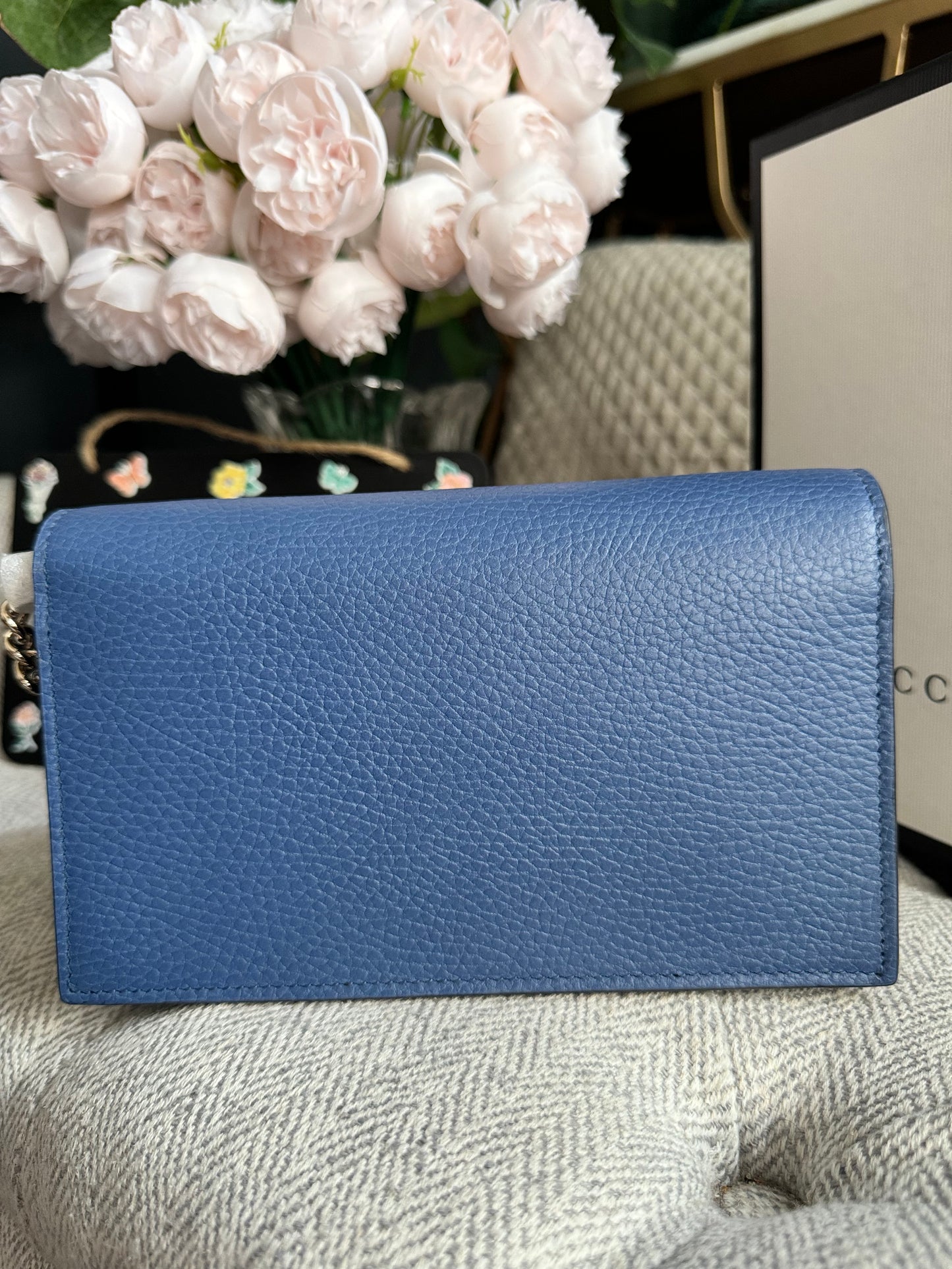 Gucci Interlocking G Wallet on Chain