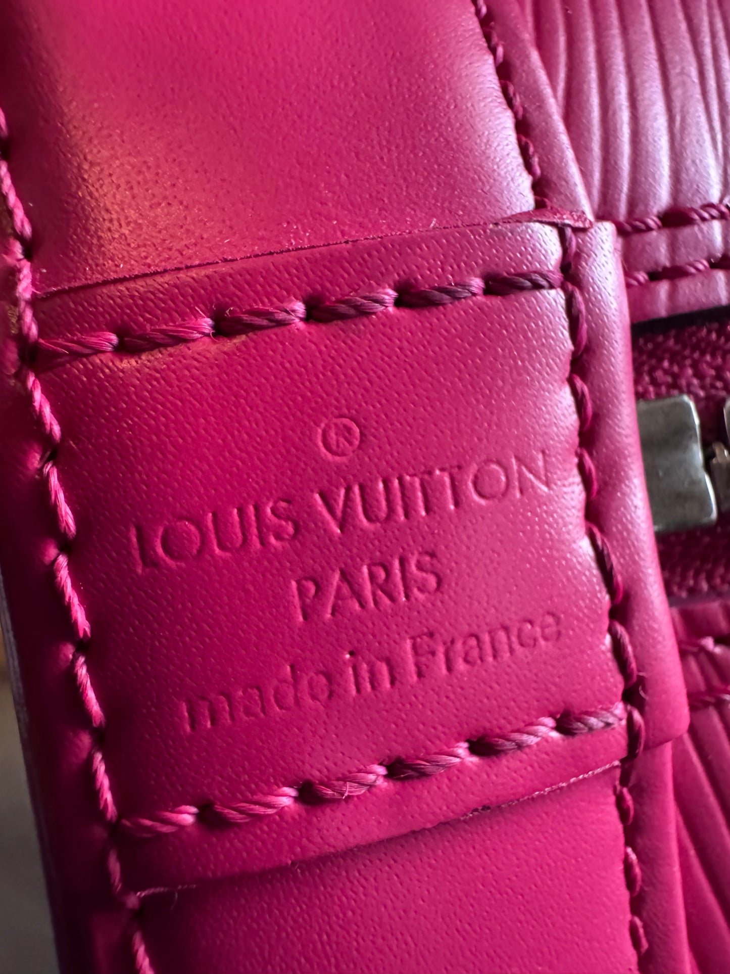 Louis Vuitton Alma BB Epi