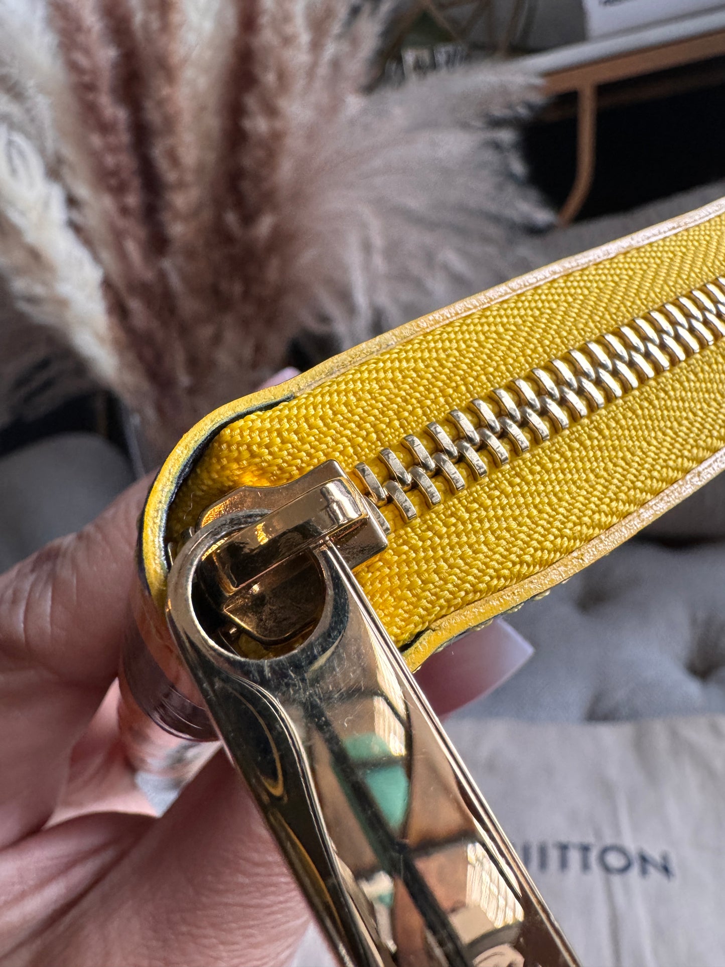 Louis Vuitton Limited Edition Kusama Zippy Wallet in Vernis